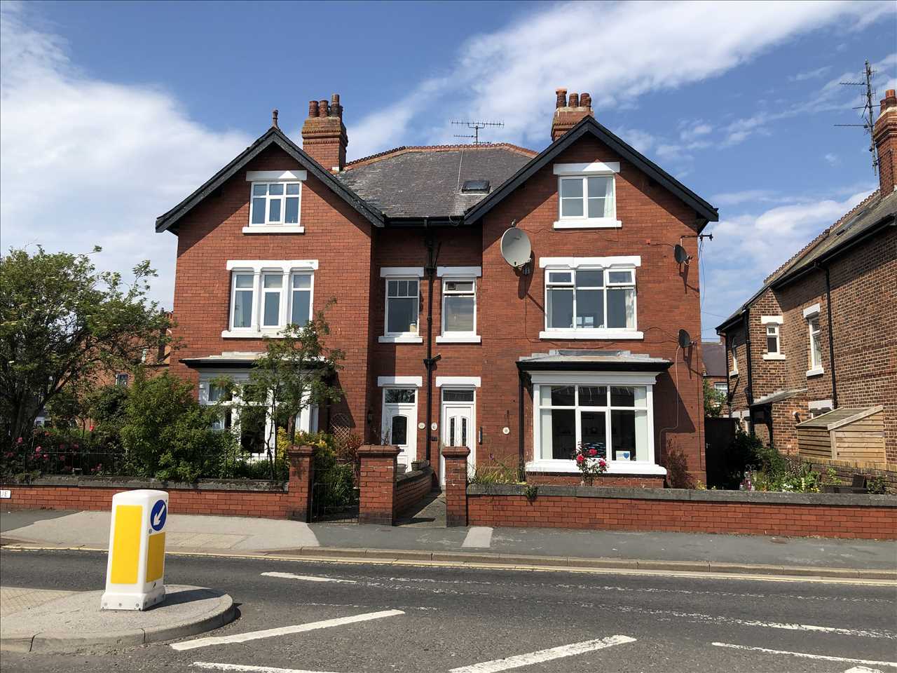 Royal Crescent Court, Filey