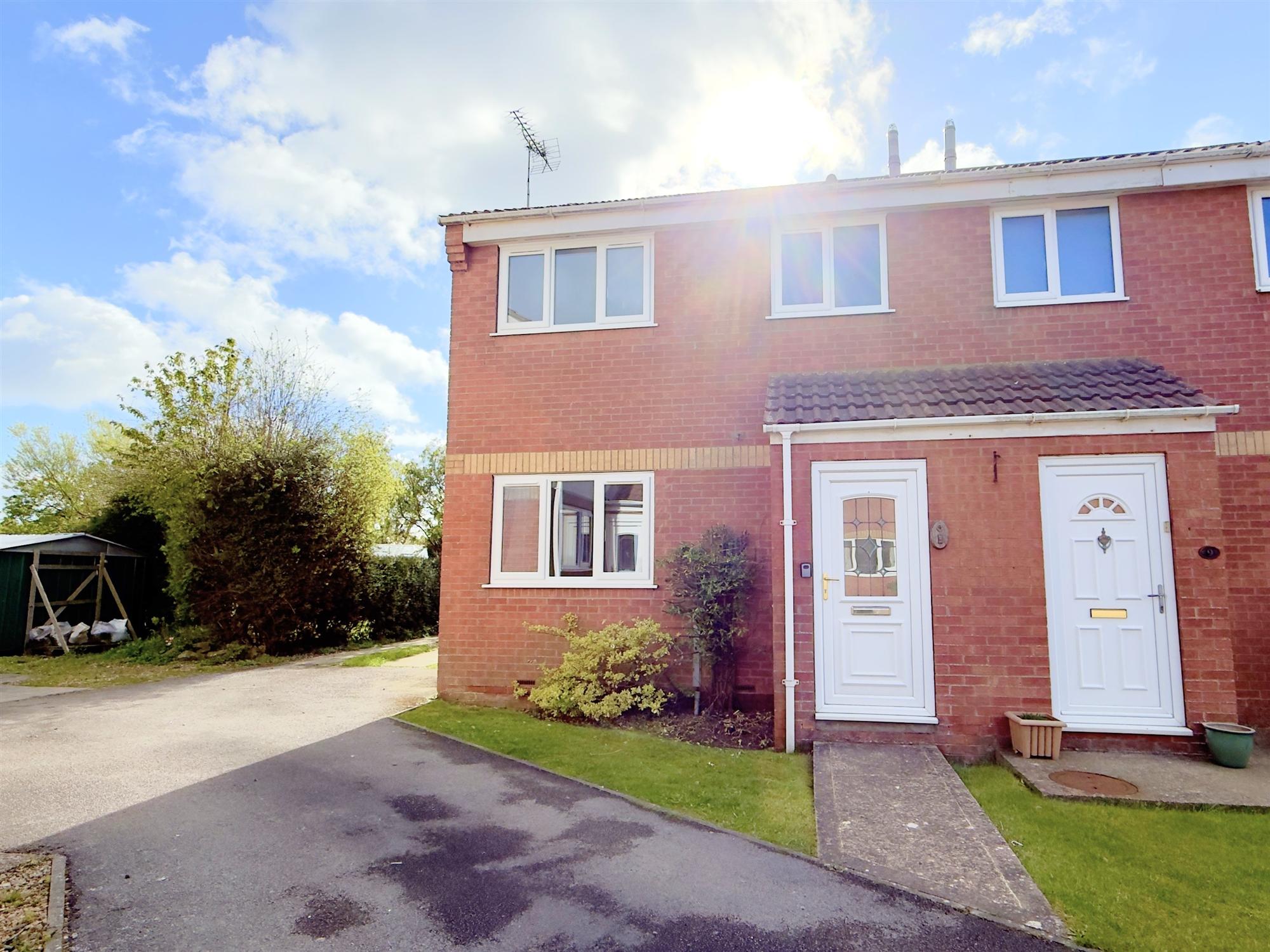 Mallard Close, Filey - Picture 1