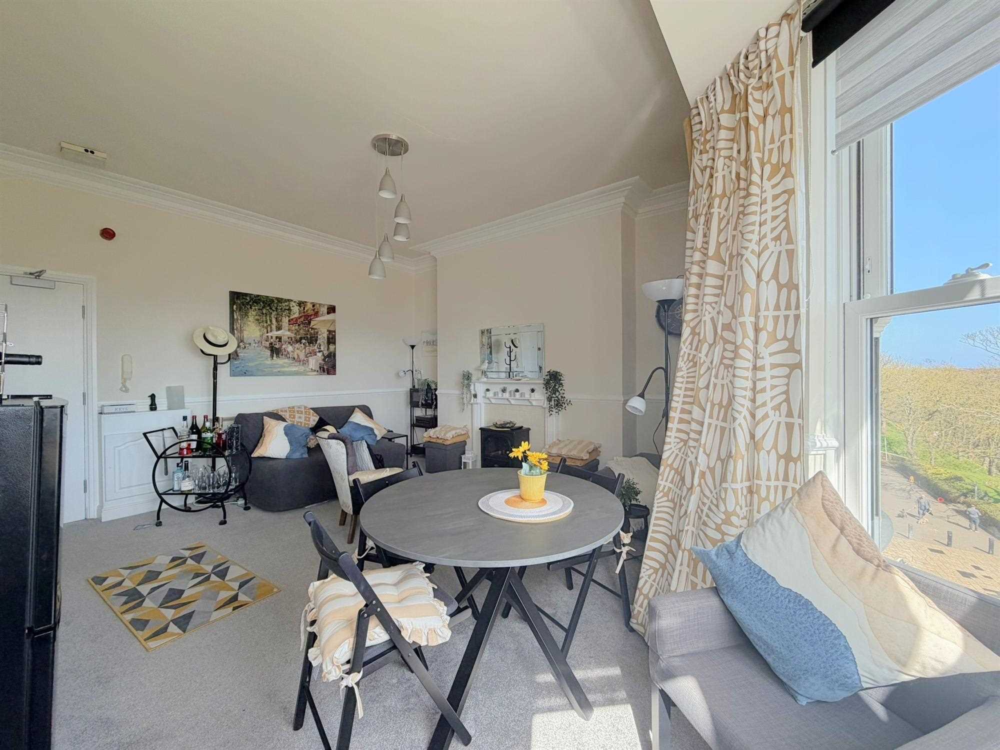 Belle Vue Apartments, Filey - Picture 3