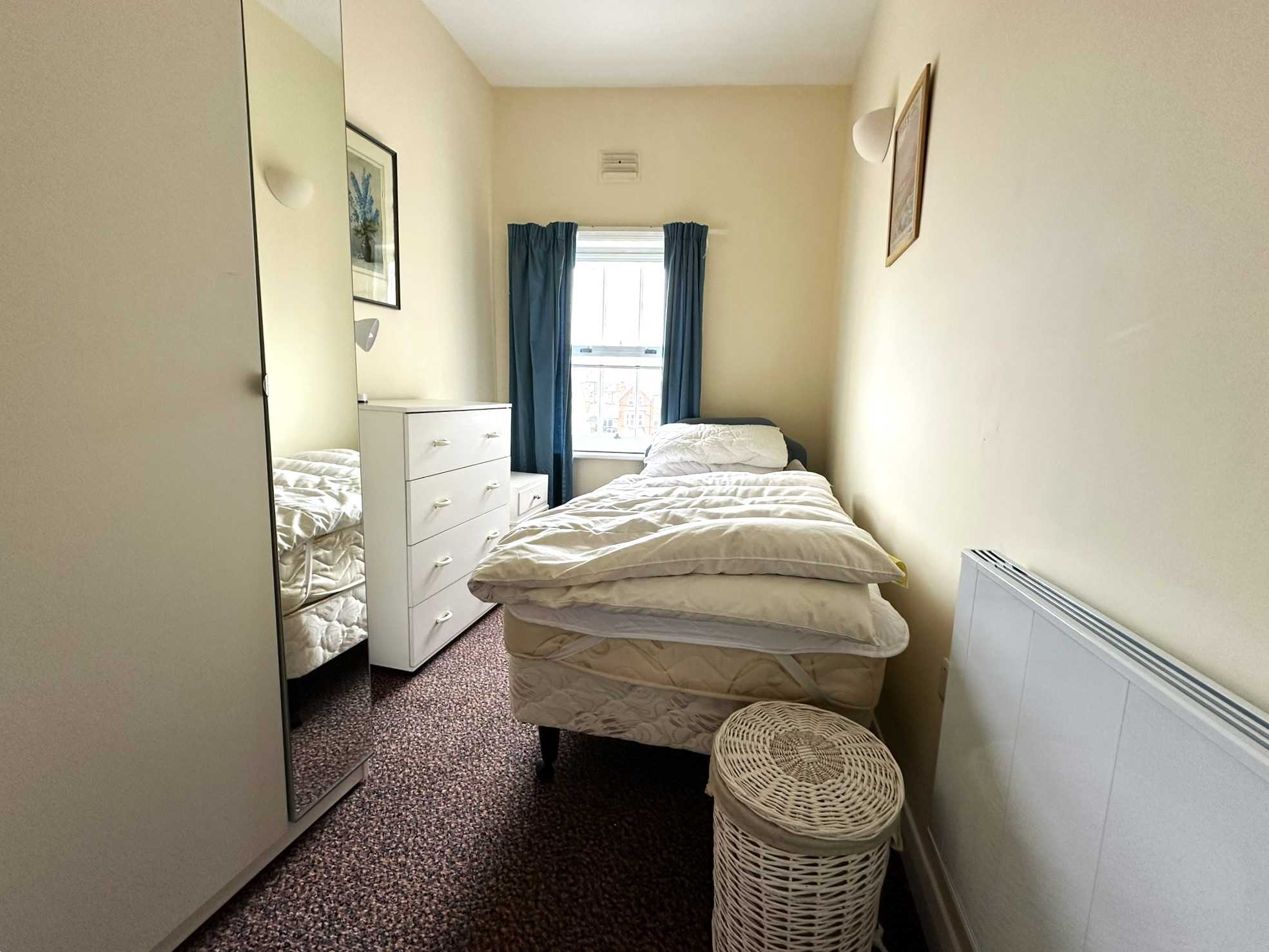 Royal Crescent Court, Filey - Picture 9