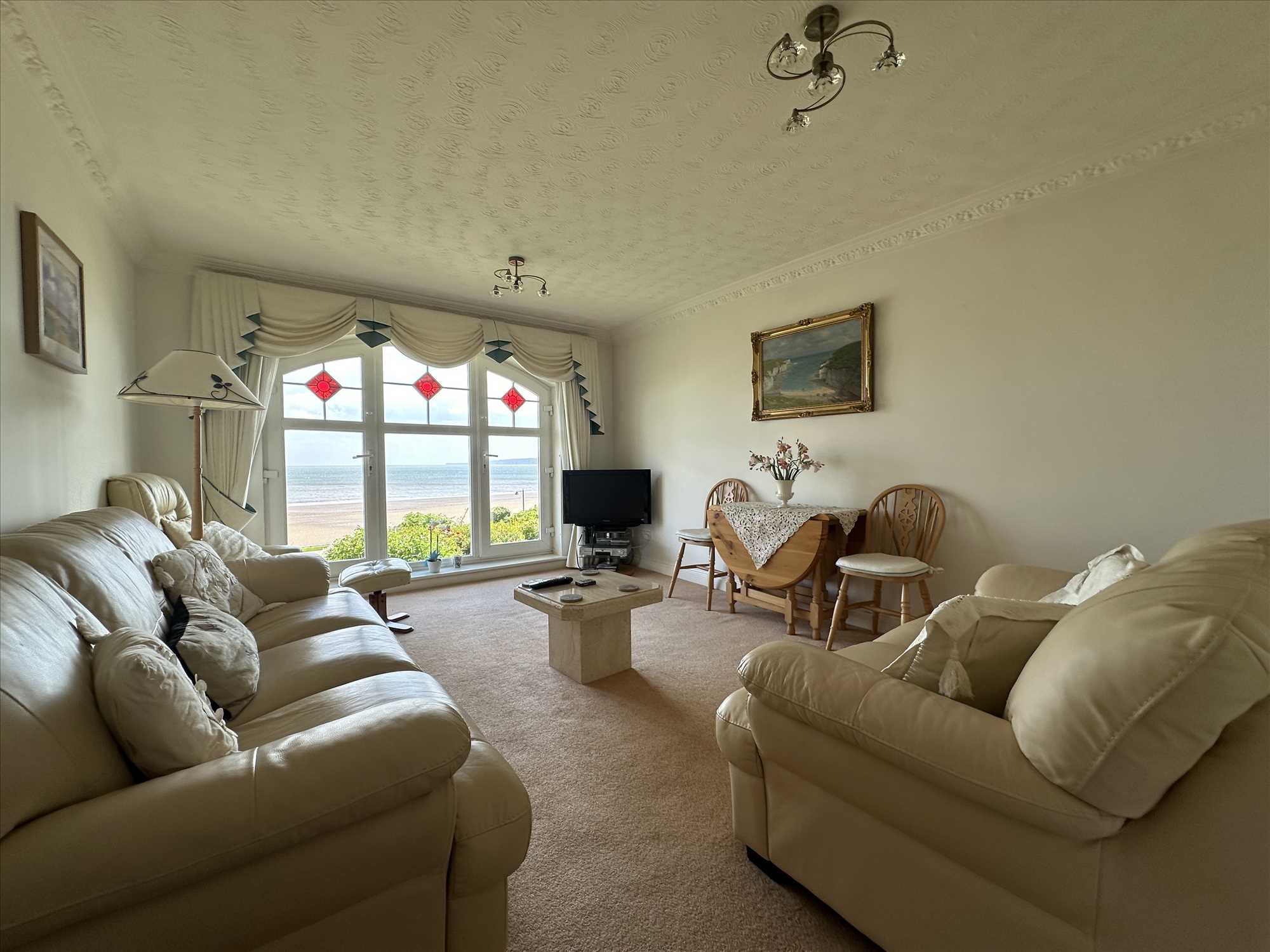 Deepdene, The Beach, Filey - Picture 5