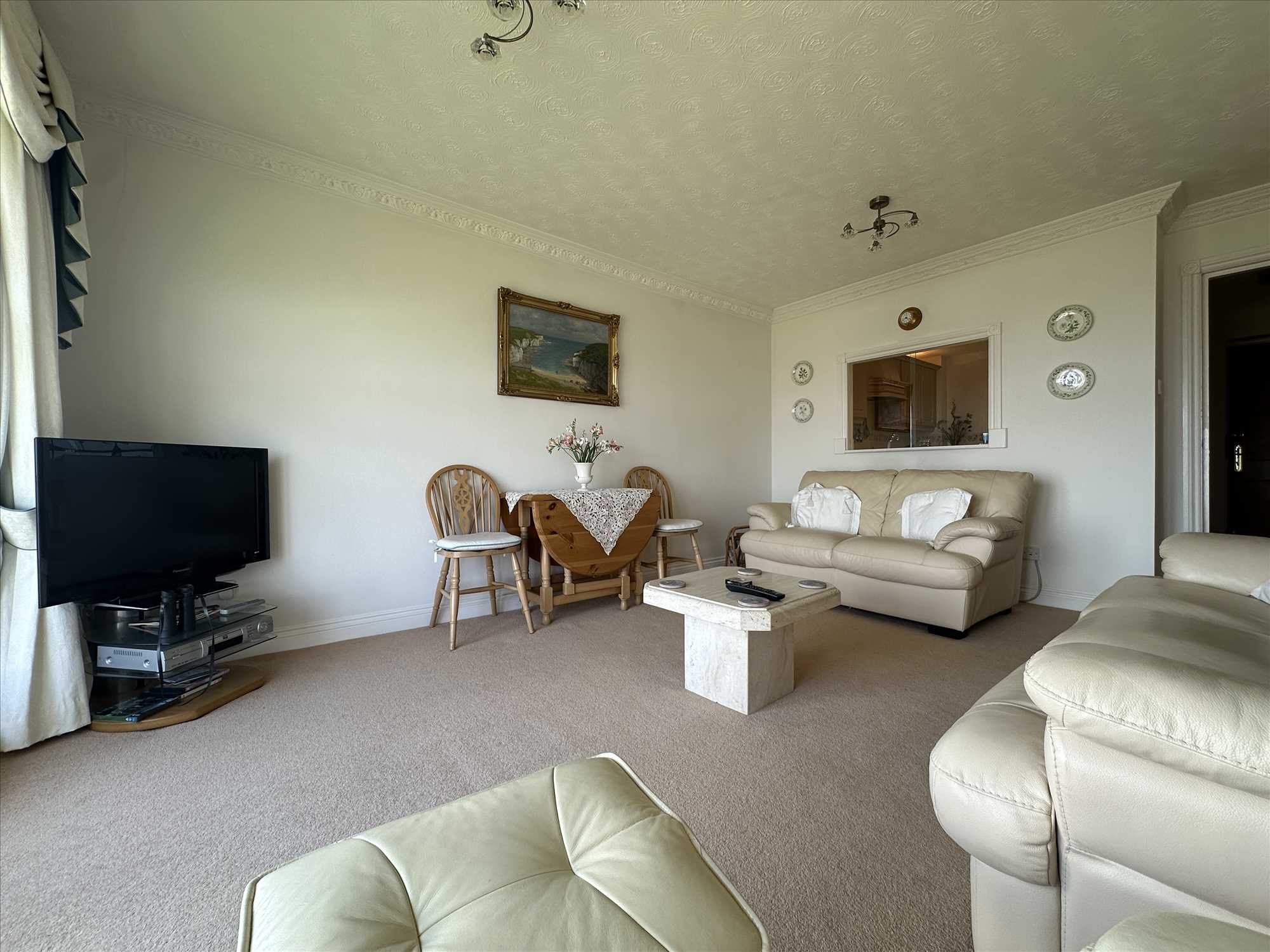 Deepdene, The Beach, Filey - Picture 8