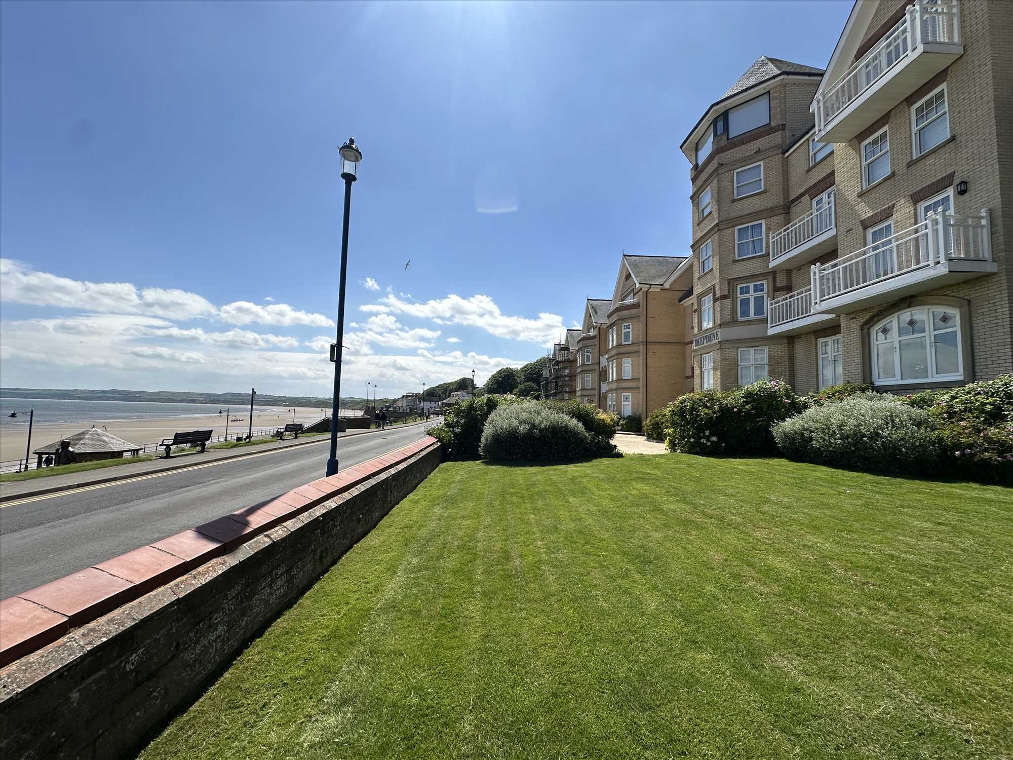 Deepdene, The Beach, Filey - Picture 21
