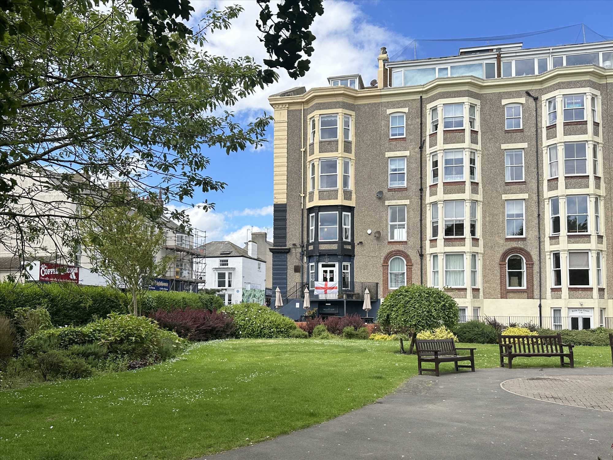Belle Vue Apartments, Filey - Picture 1