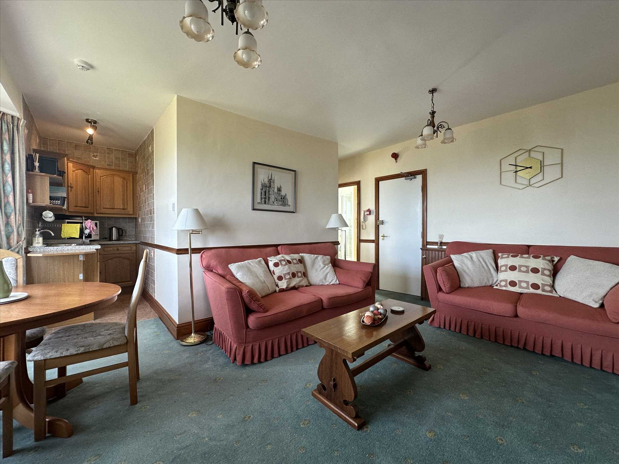 Belle Vue Apartments, Filey - Picture 5