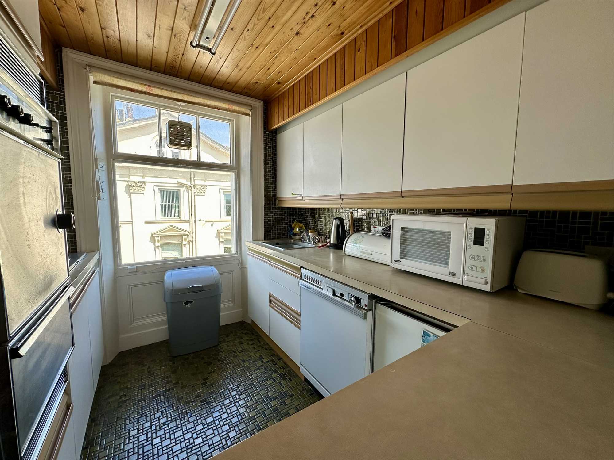 The Crescent, Filey - Picture 12