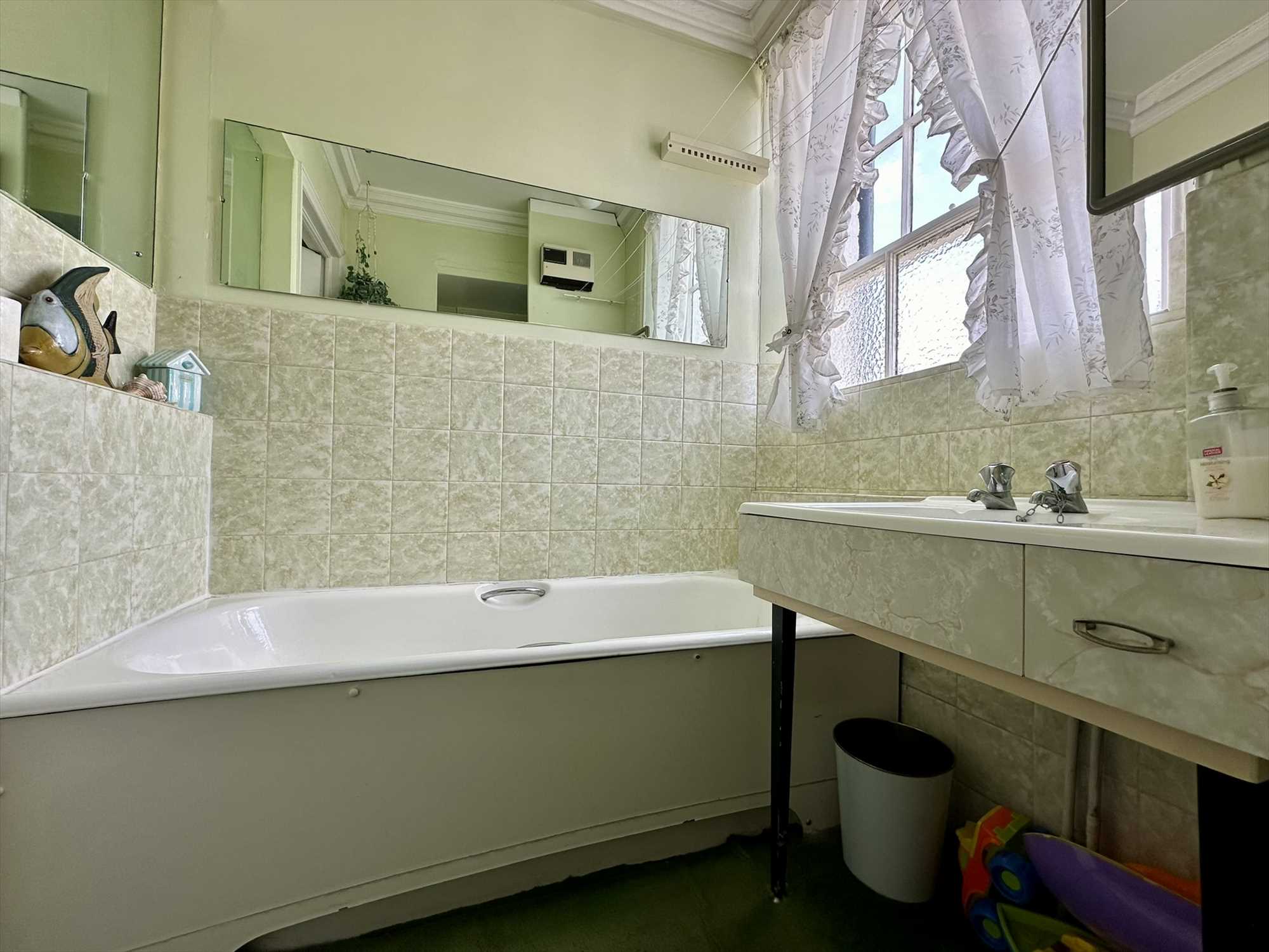 The Crescent, Filey - Picture 17