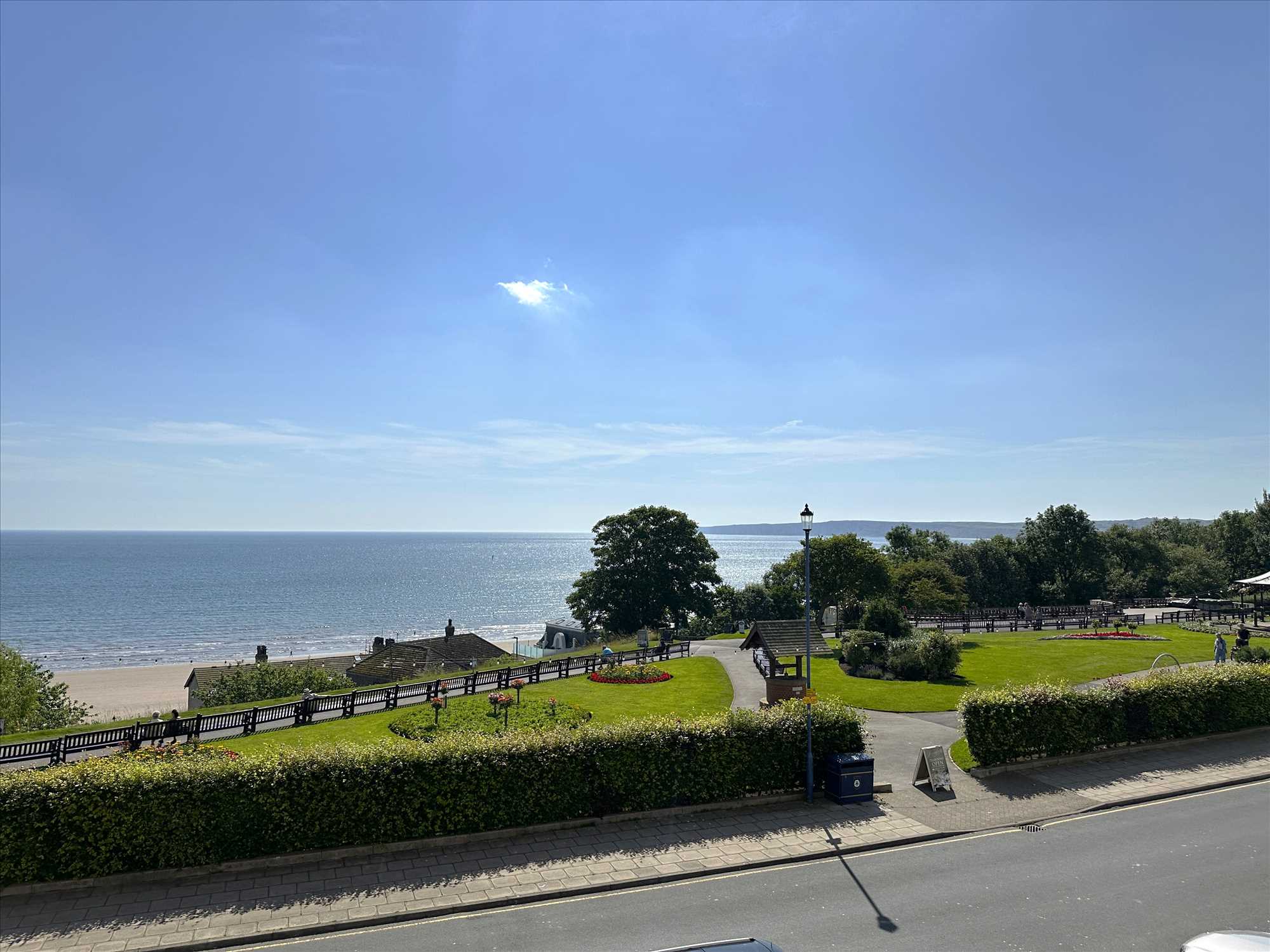The Crescent, Filey - Picture 2