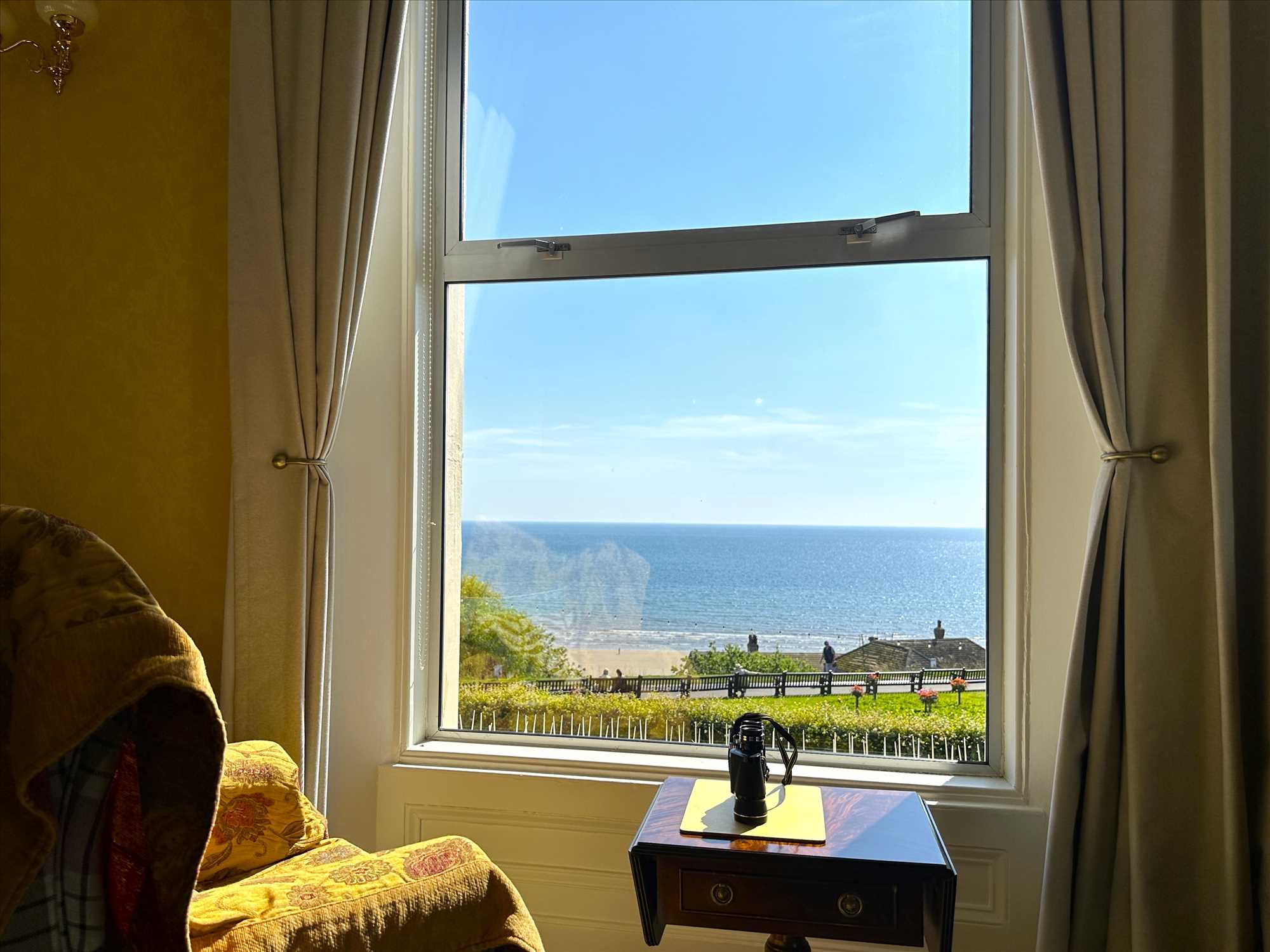 The Crescent, Filey - Picture 6