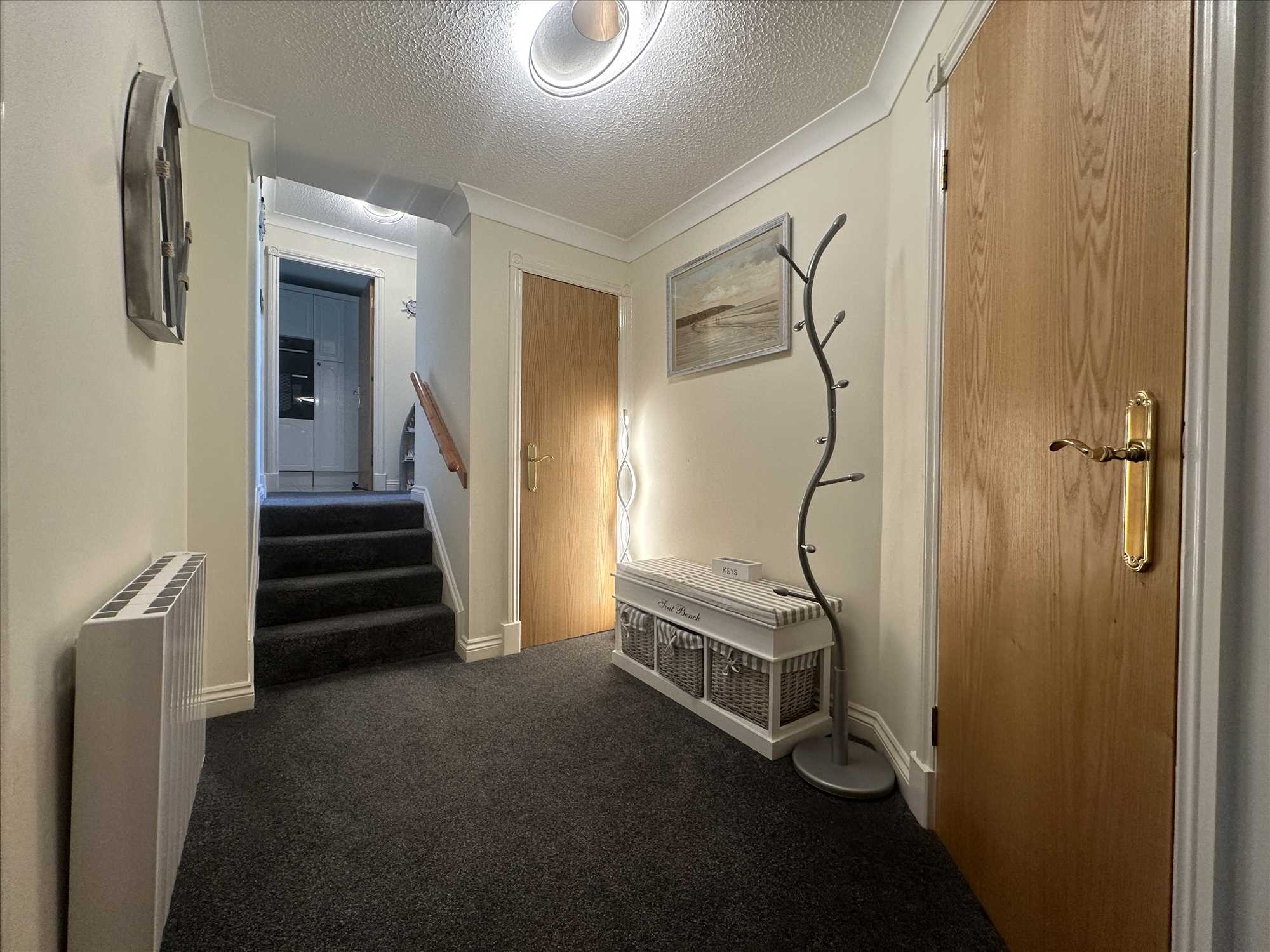 Deepdene, The Beach, Filey - Picture 4