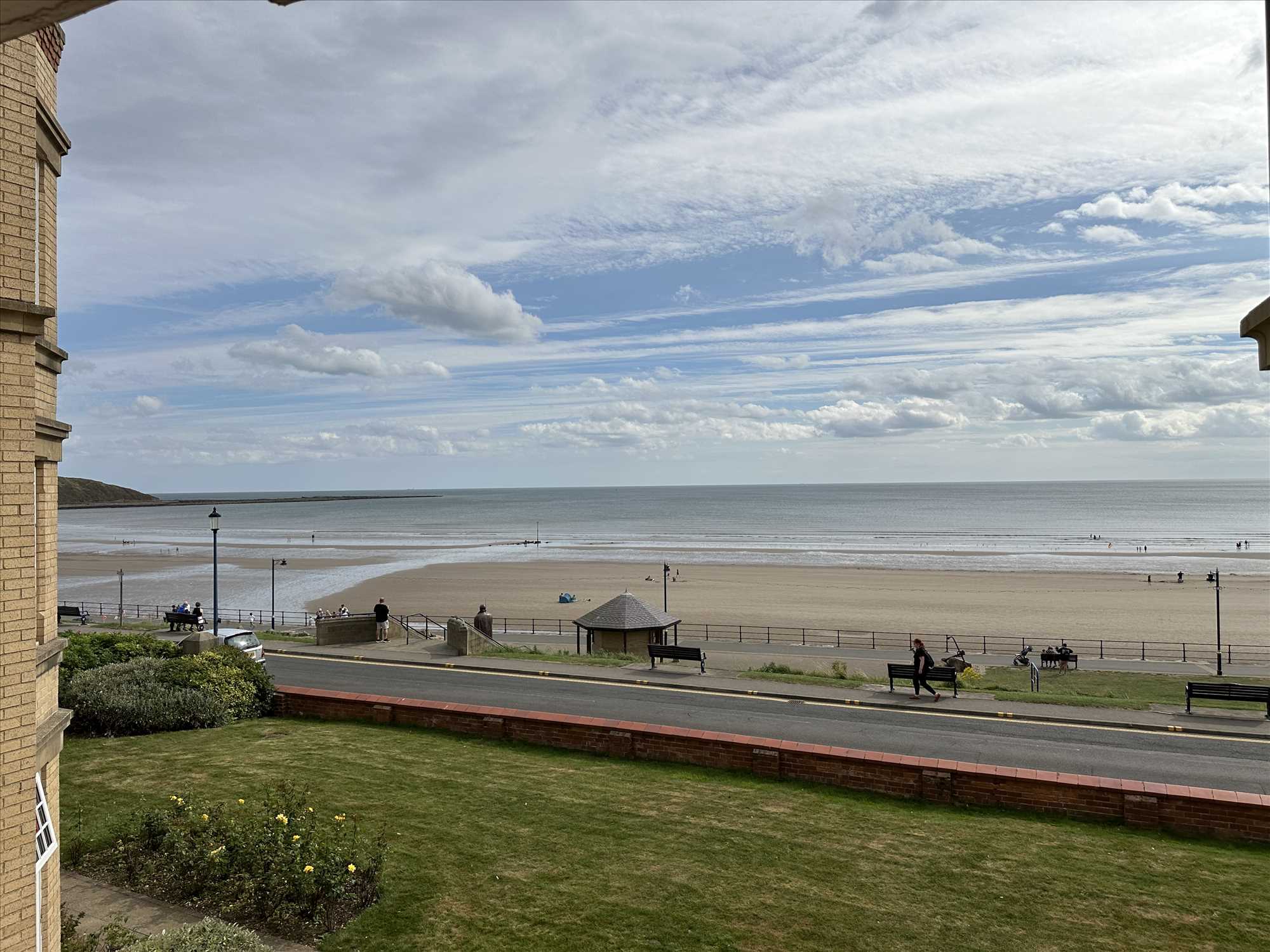 Deepdene, The Beach, Filey - Picture 19