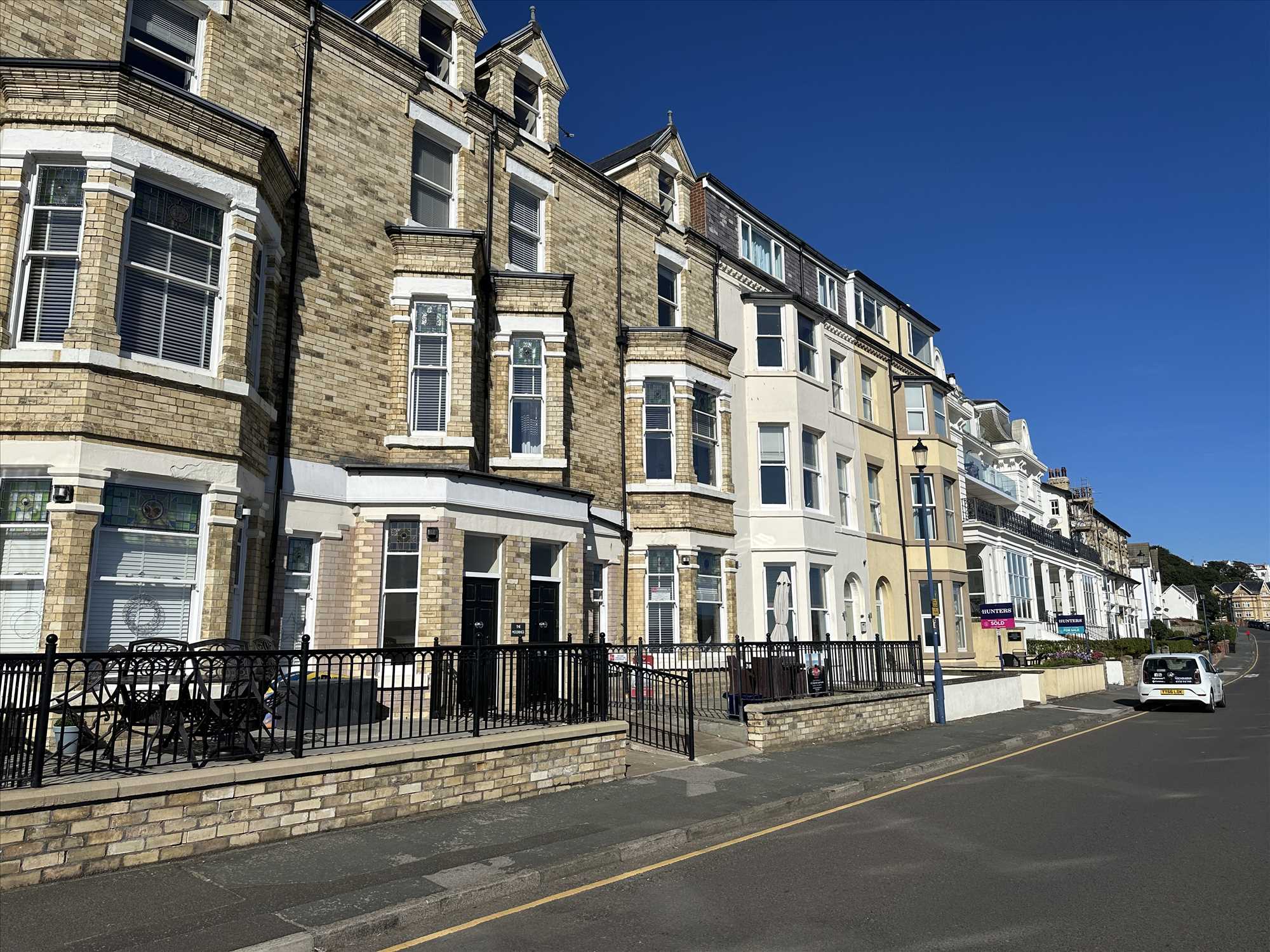 The Moorings, The Beach, Filey - Picture 11