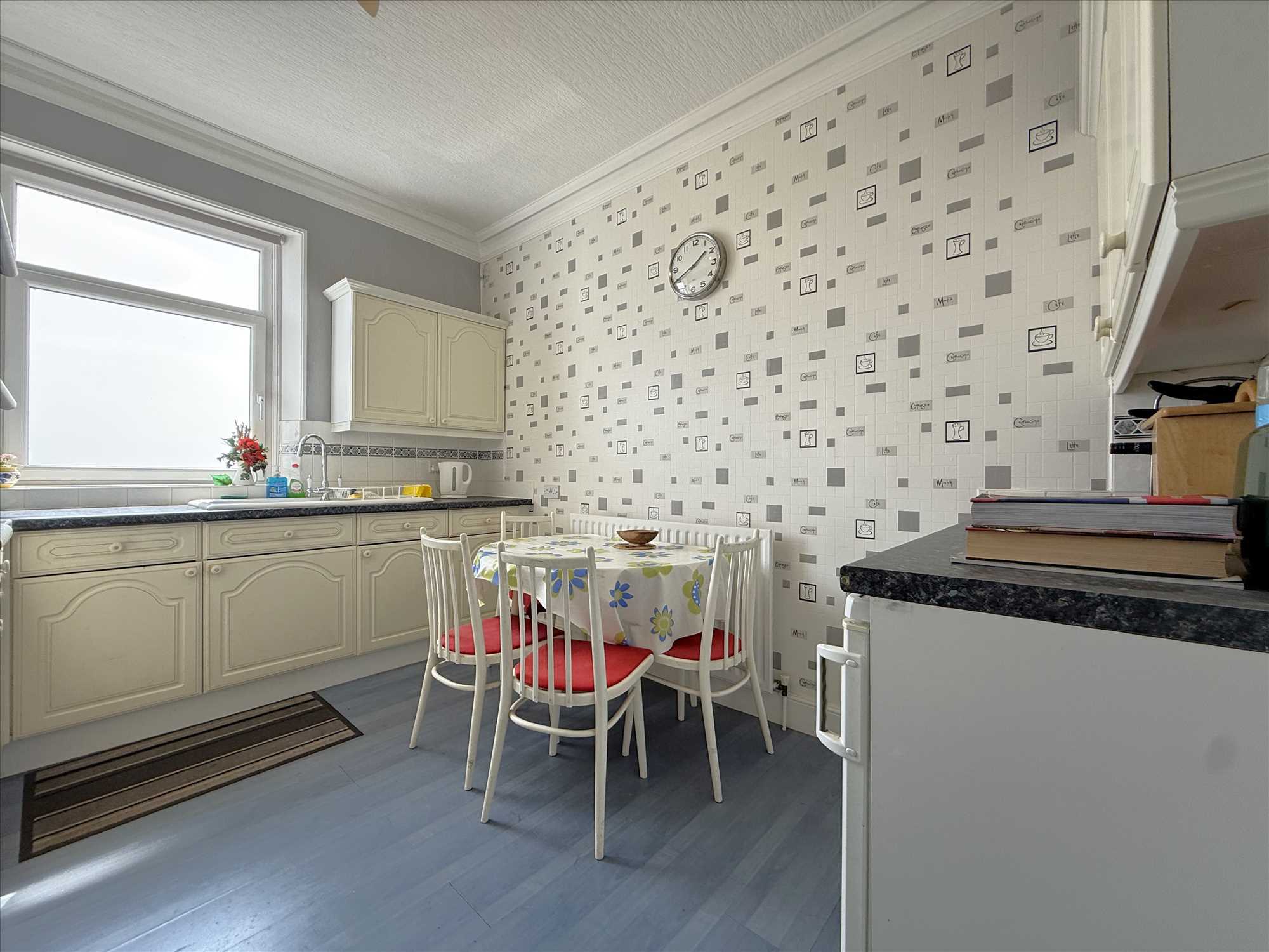 The Crescent, Filey - Picture 6