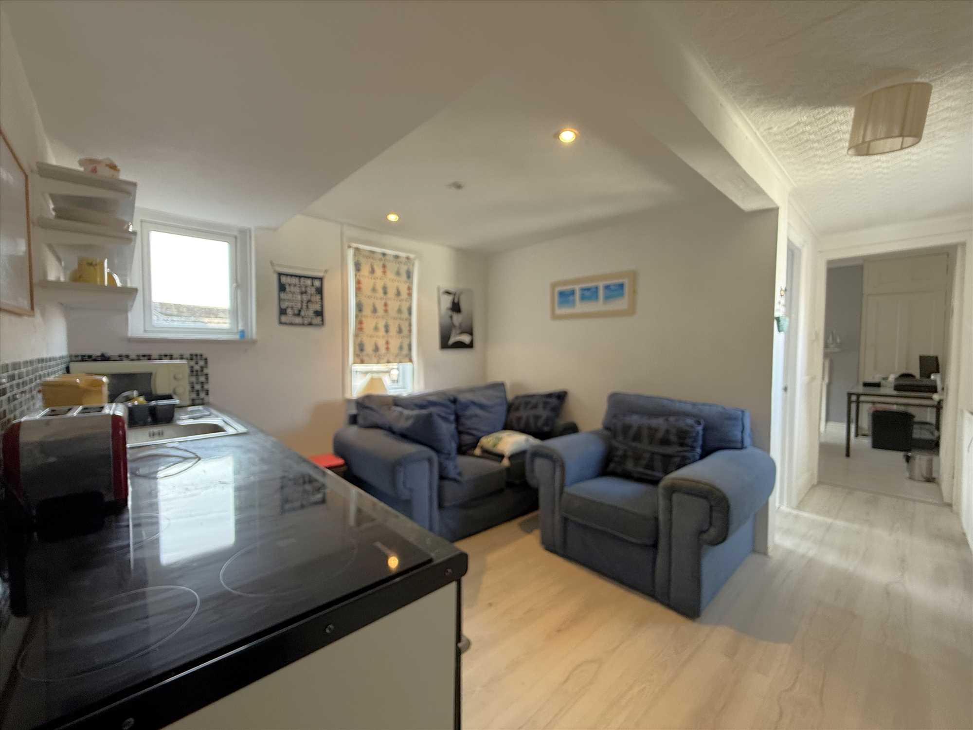 The Crescent, Filey - Picture 16