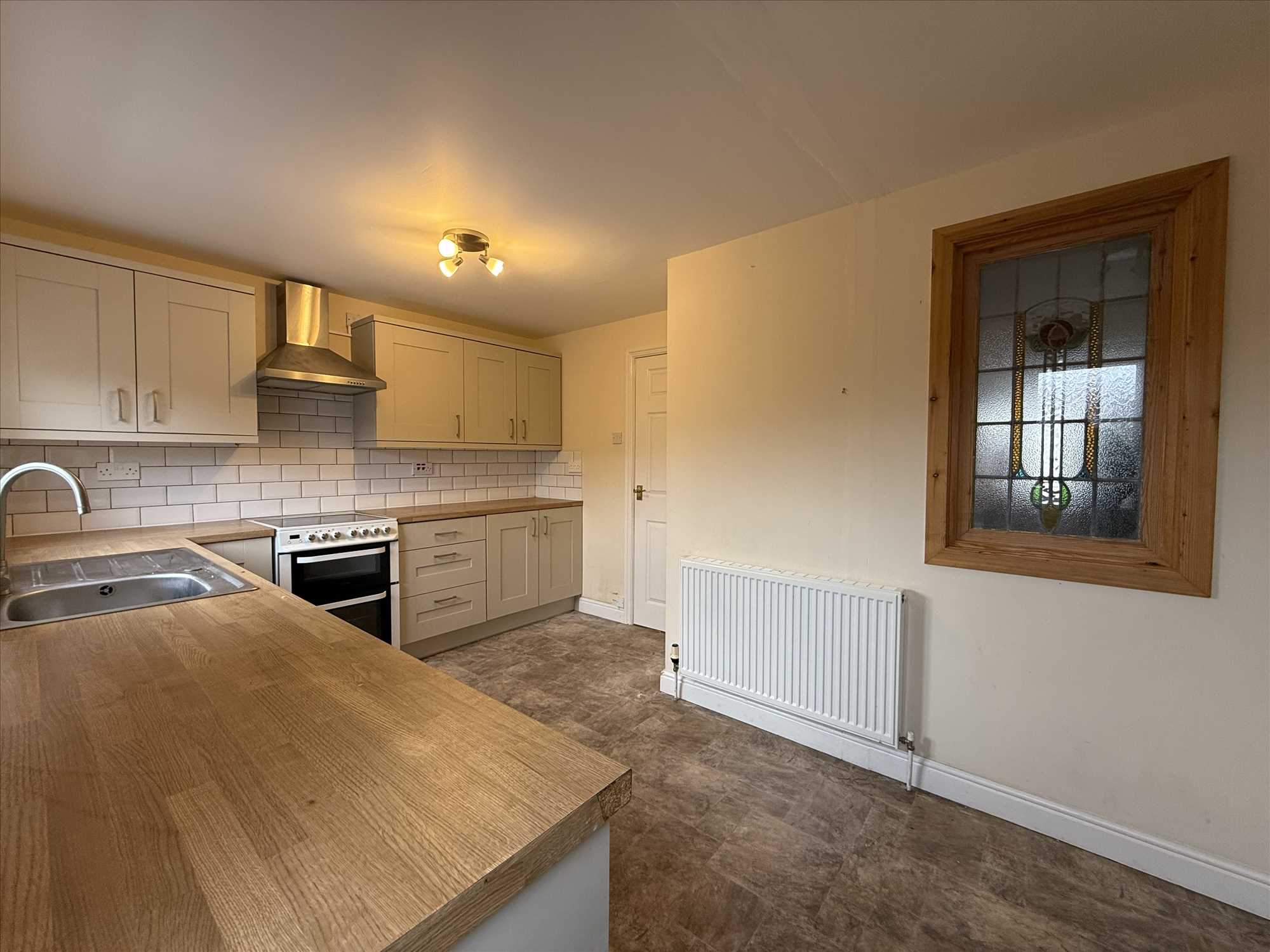 Queens Terrace, Filey - Picture 7