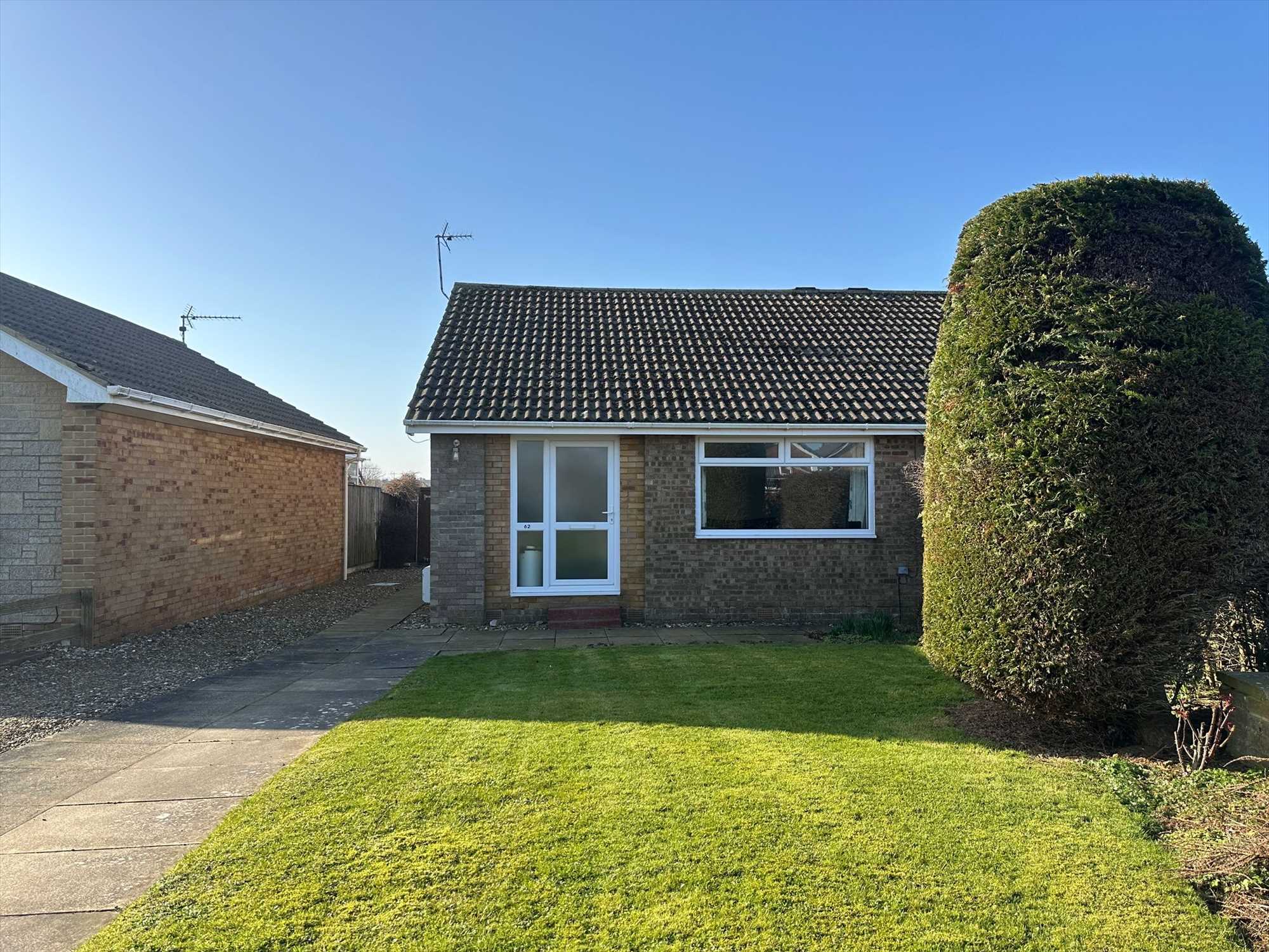 Wooldale Drive, Filey - Picture 2