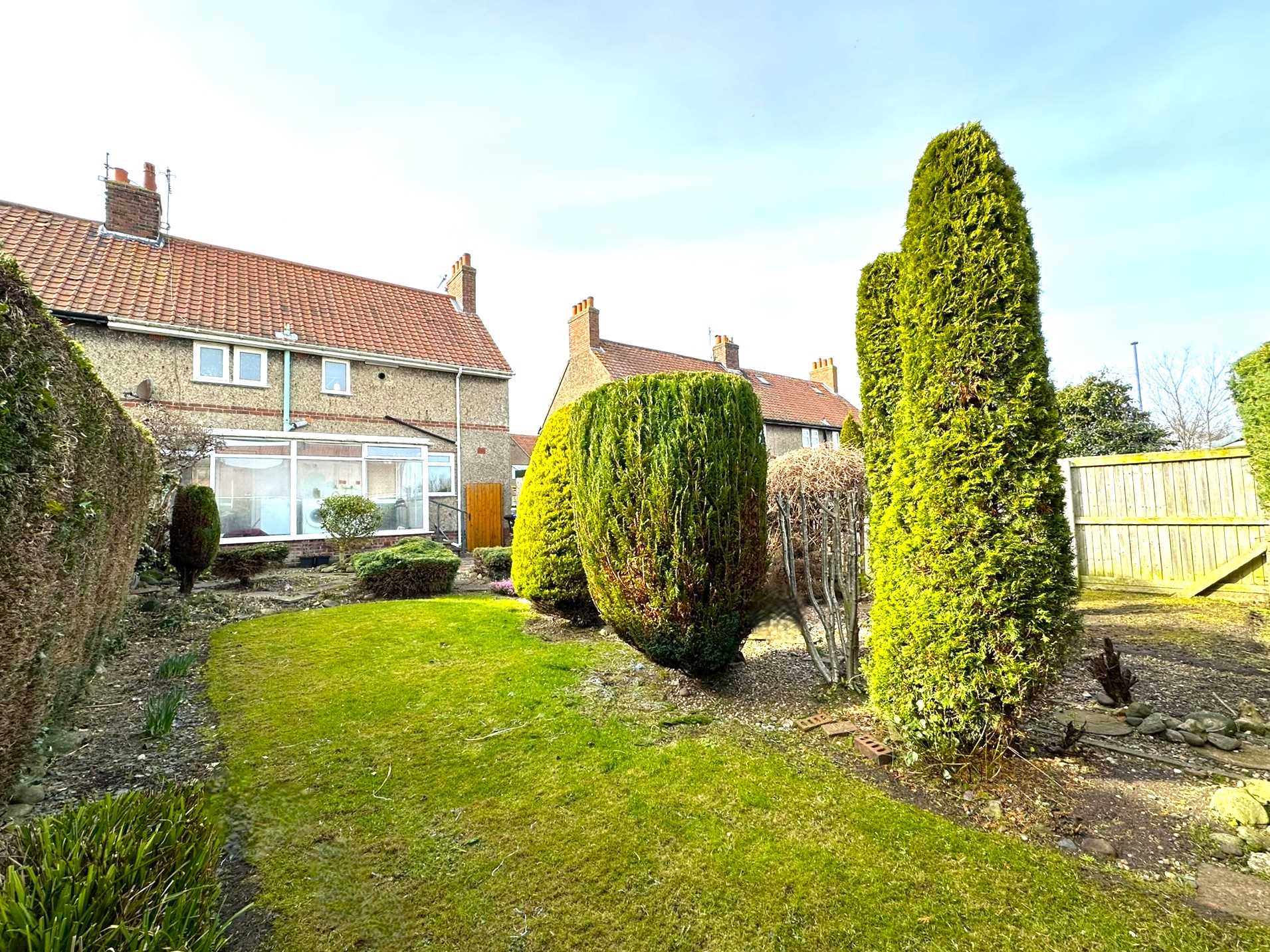 The Gardens, Filey - Picture 14