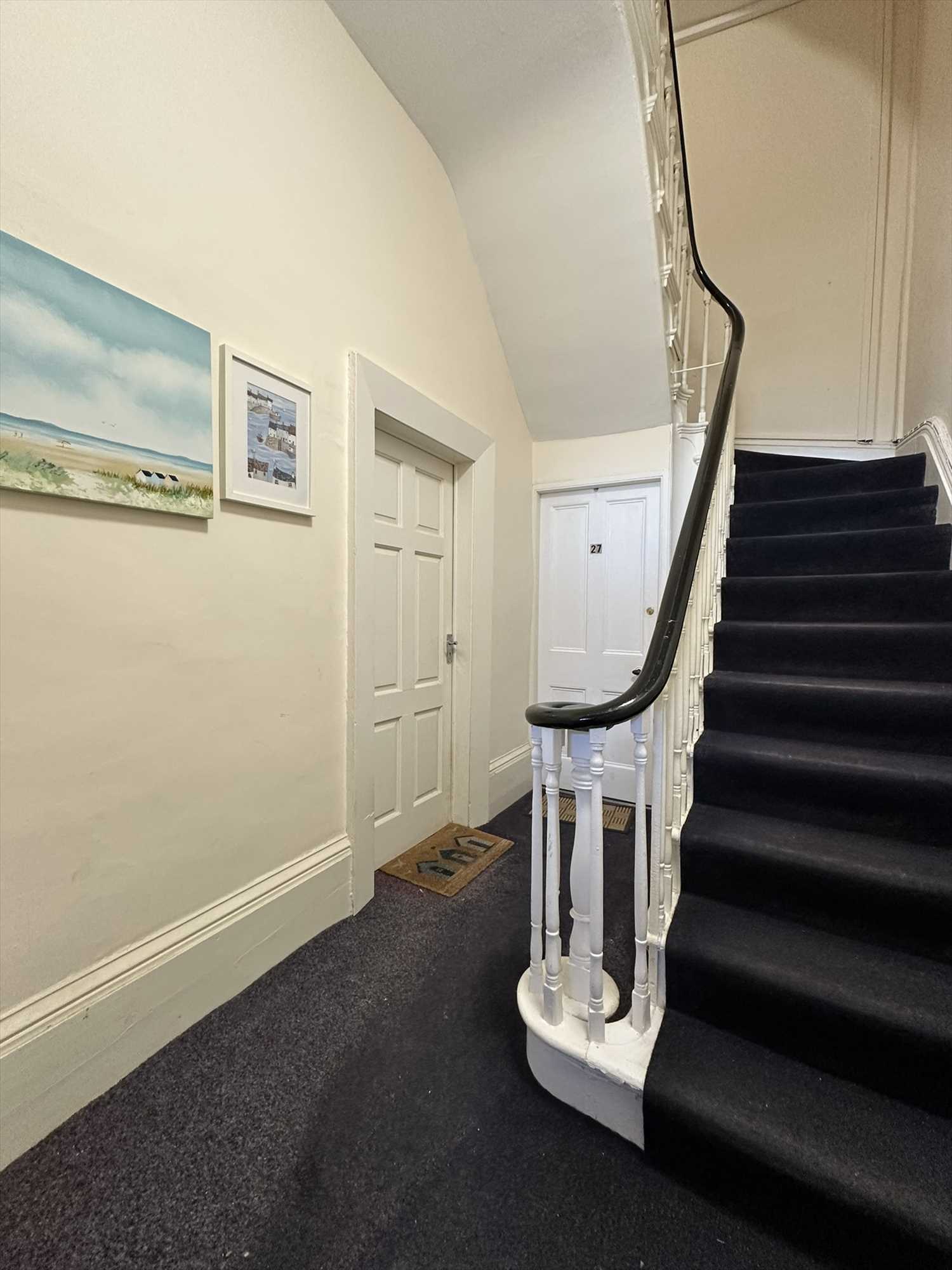 The Crescent, Filey - Picture 2
