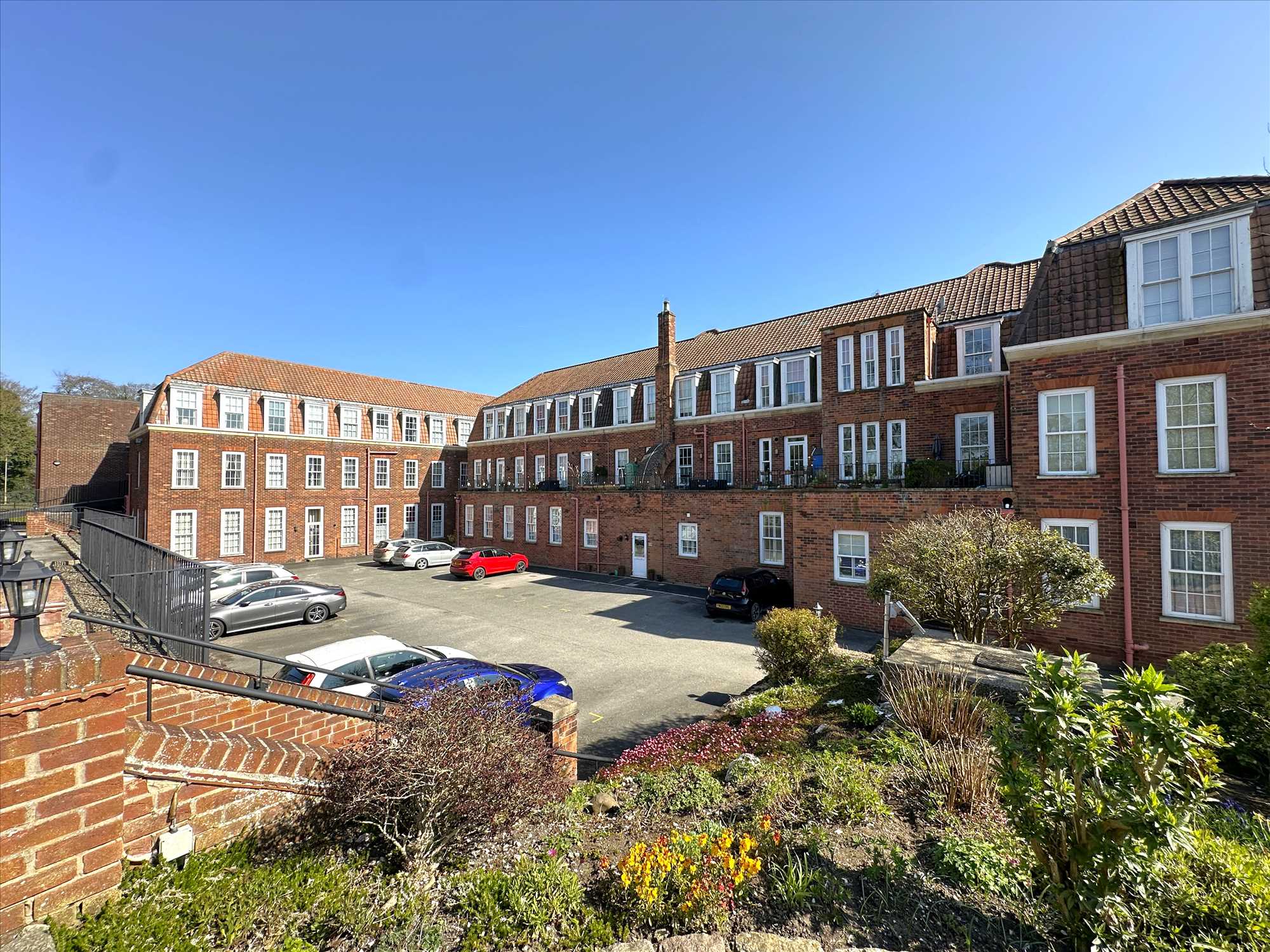 Hunmanby Hall, Hunmanby - Picture 21