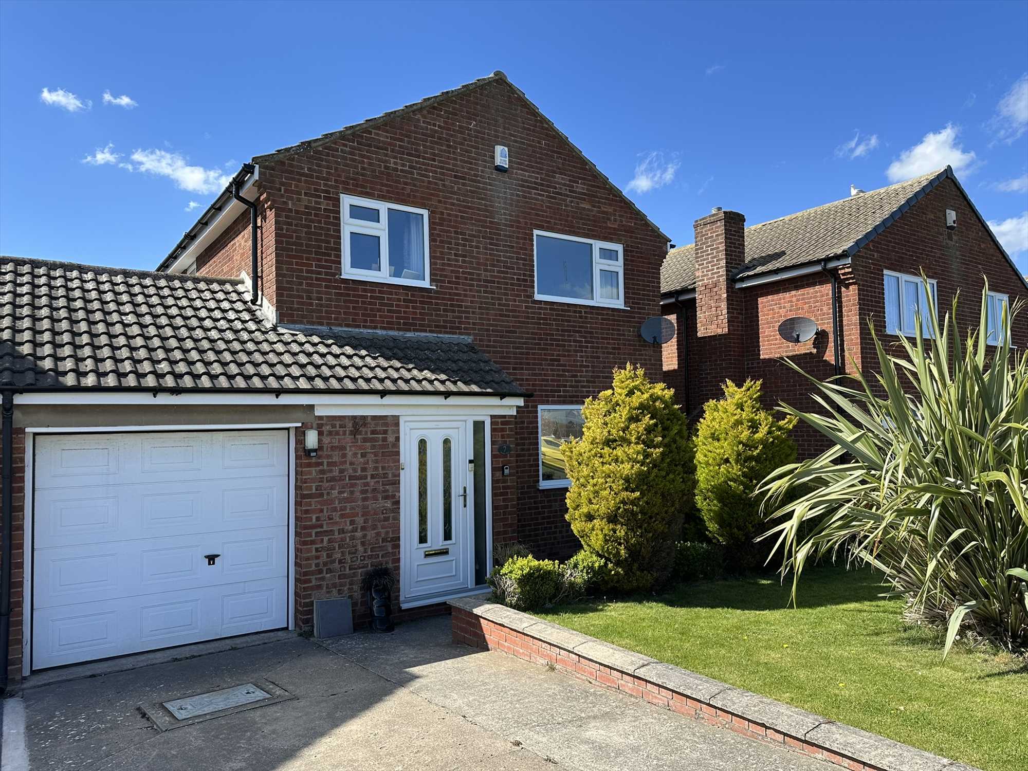 Bardney Road, Hunmanby - Picture 1