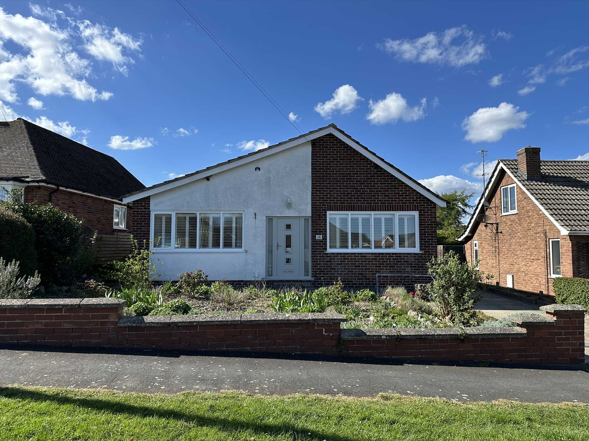 Wrangham Drive, Hunmanby - Picture 2