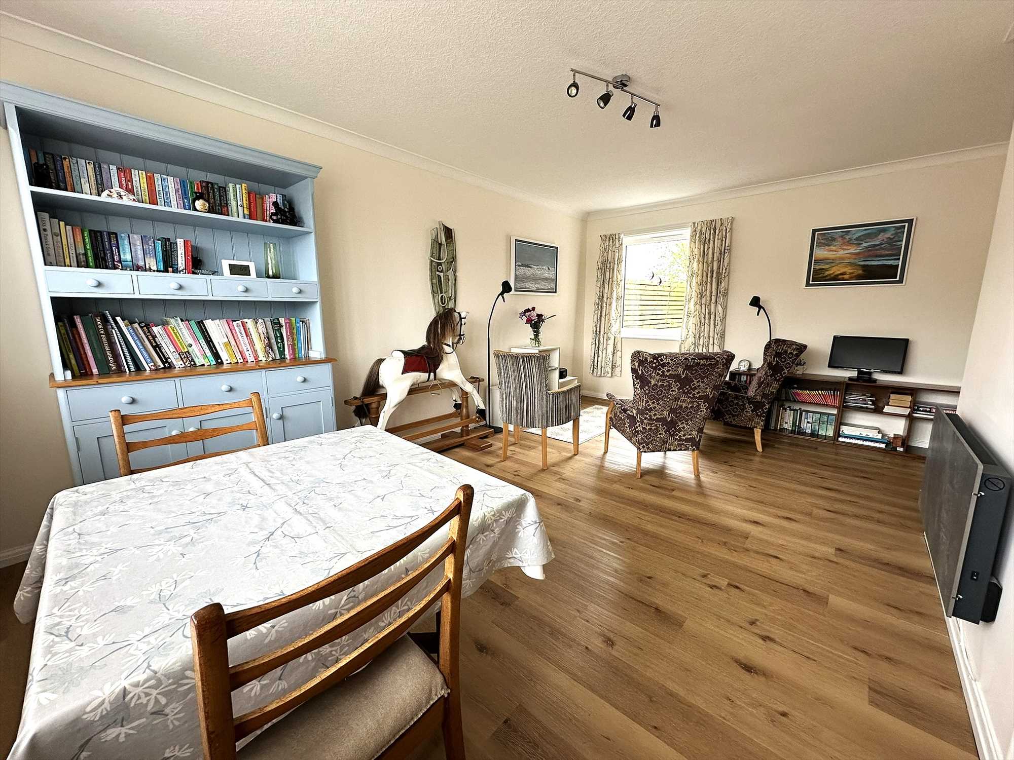 Wrangham Drive, Hunmanby - Picture 5