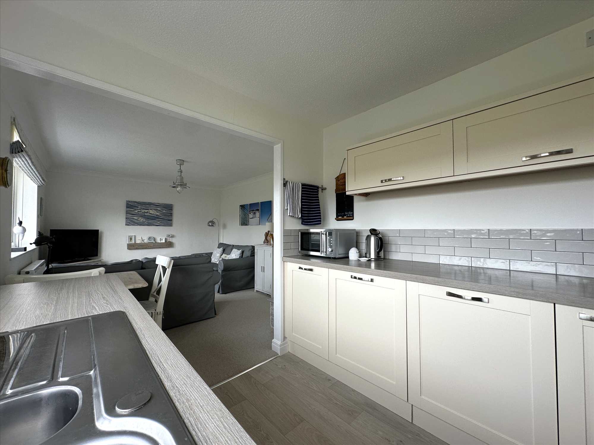 South Crescent Close, Filey - Picture 10