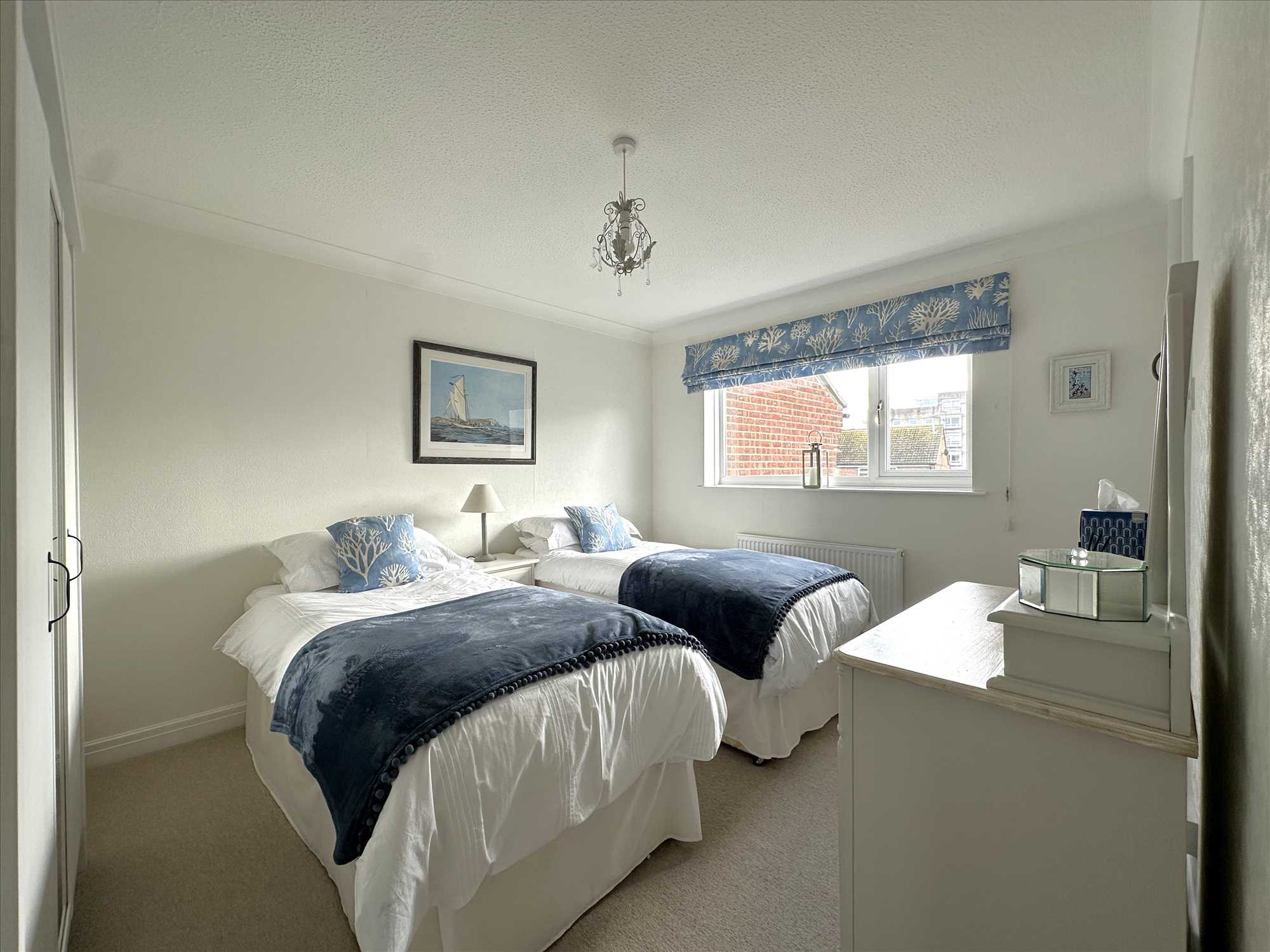 South Crescent Close, Filey - Picture 13