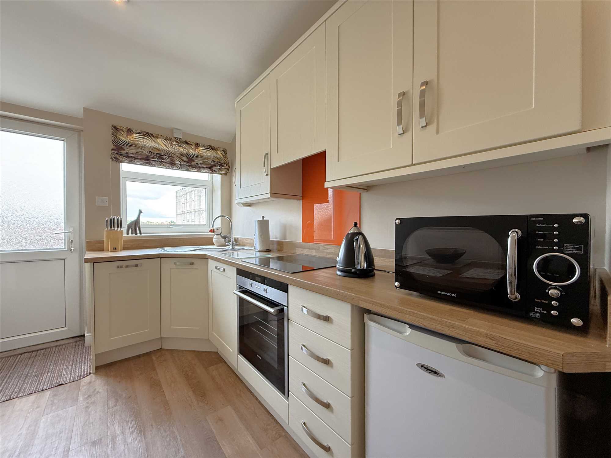 The Crescent, Filey - Picture 9