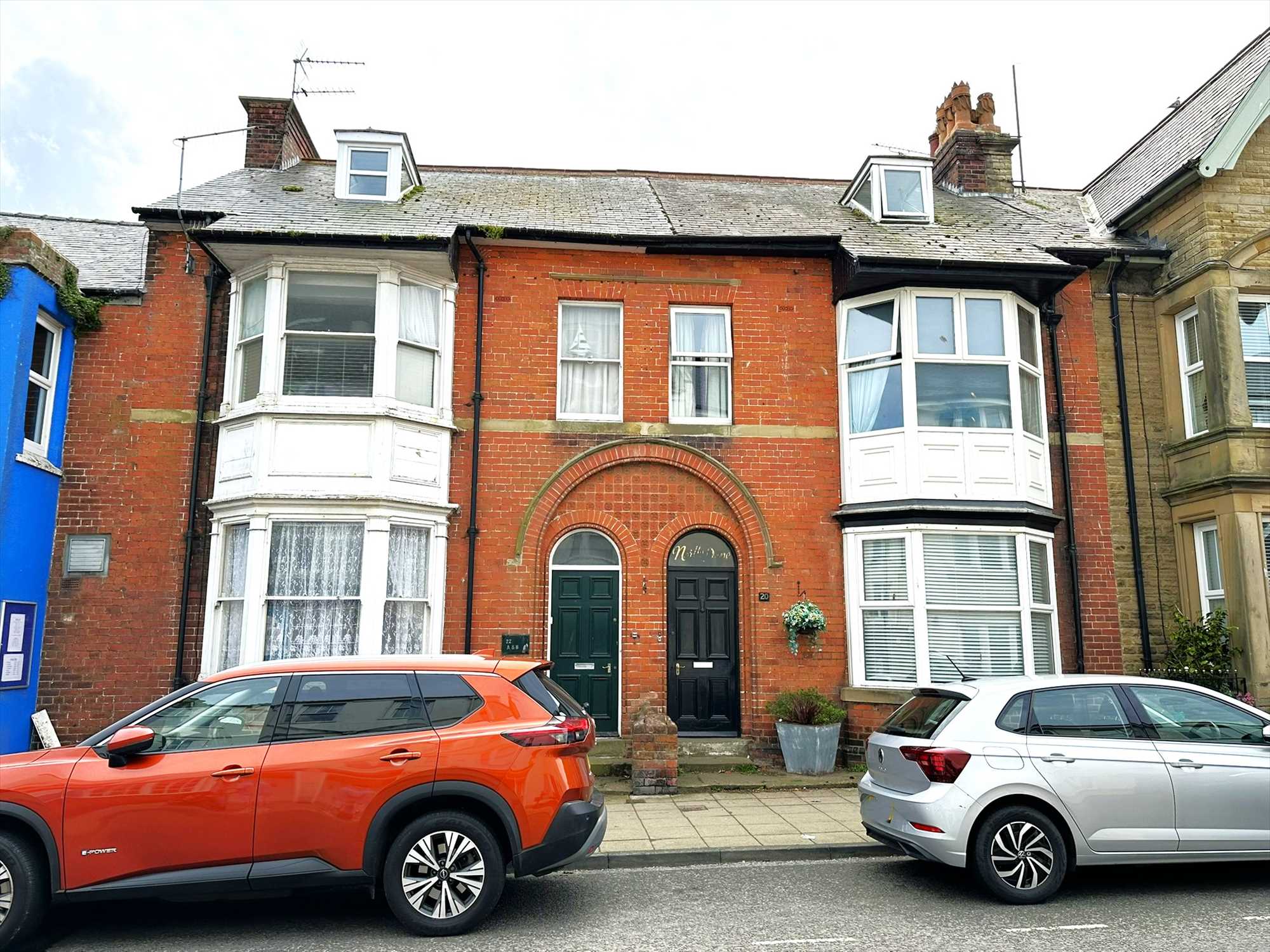 Belle Vue Street, Filey - Picture 1