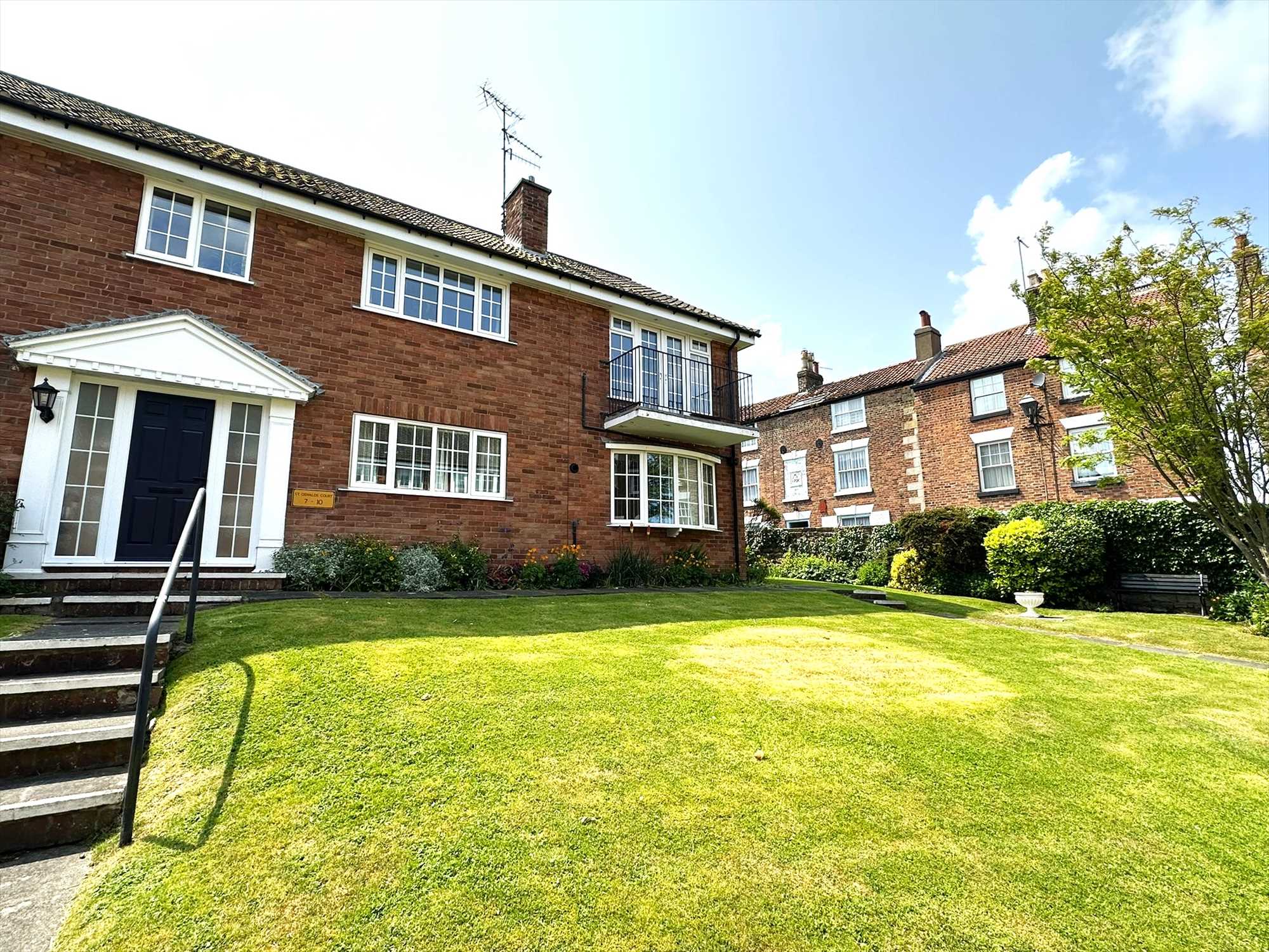 St Oswalds Court, Filey - Picture 1