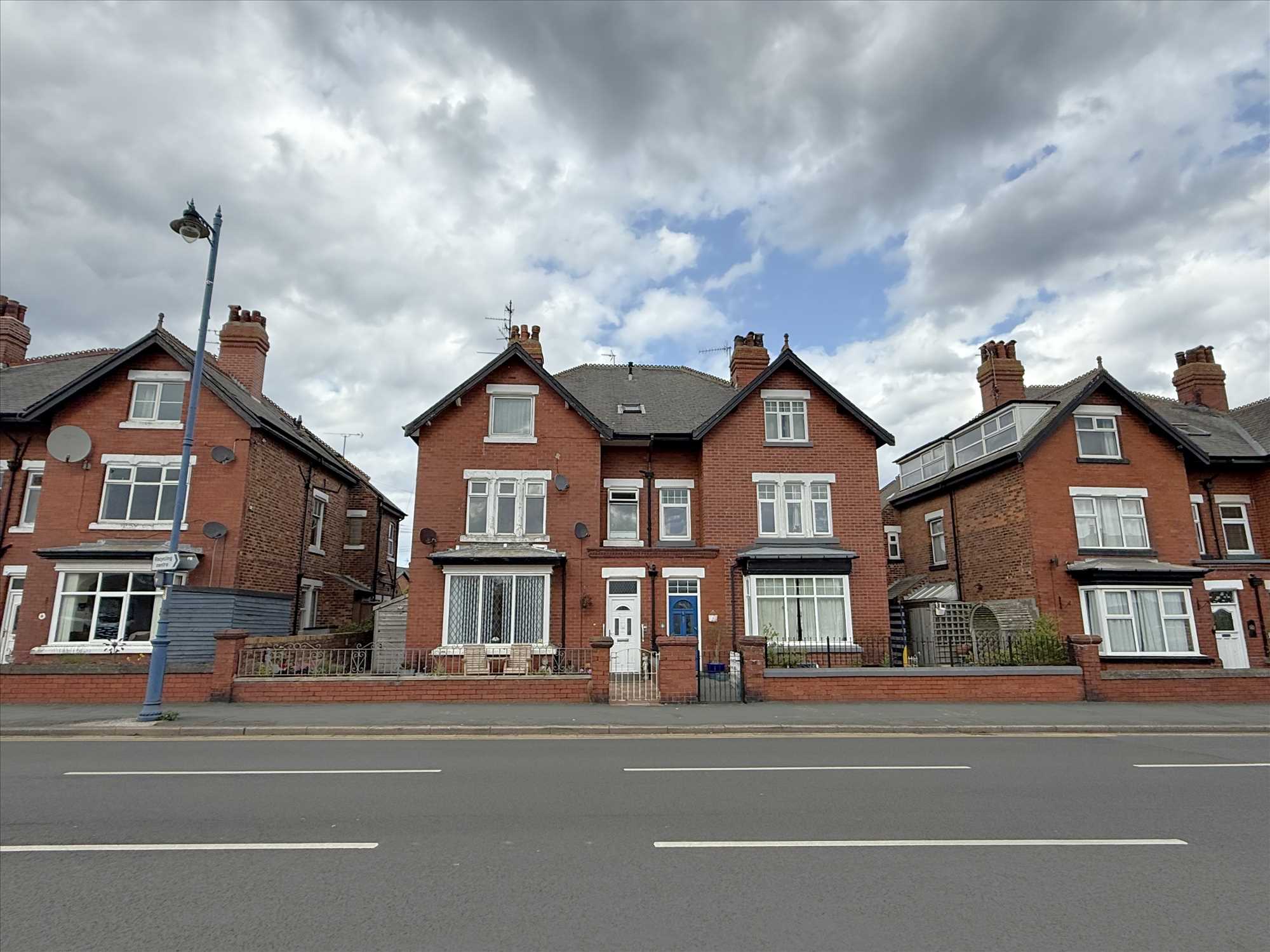 Station Avenue, Filey - Picture 1