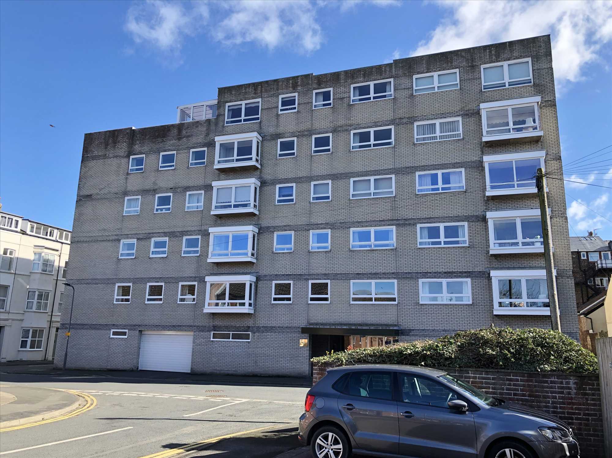Melville Court, South Crescent Road, Filey - Picture 1