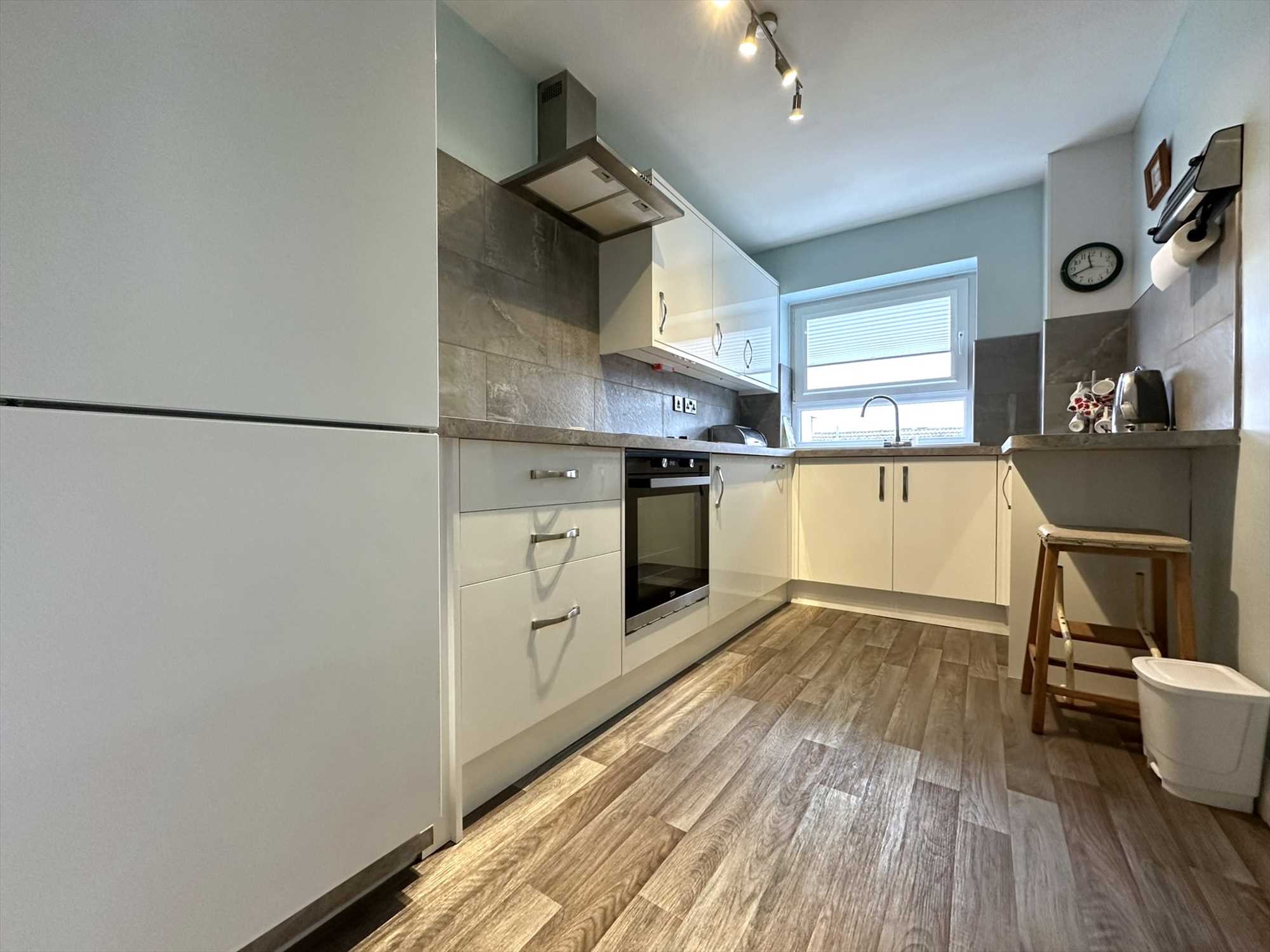 Melville Court, South Crescent Road, Filey - Picture 6
