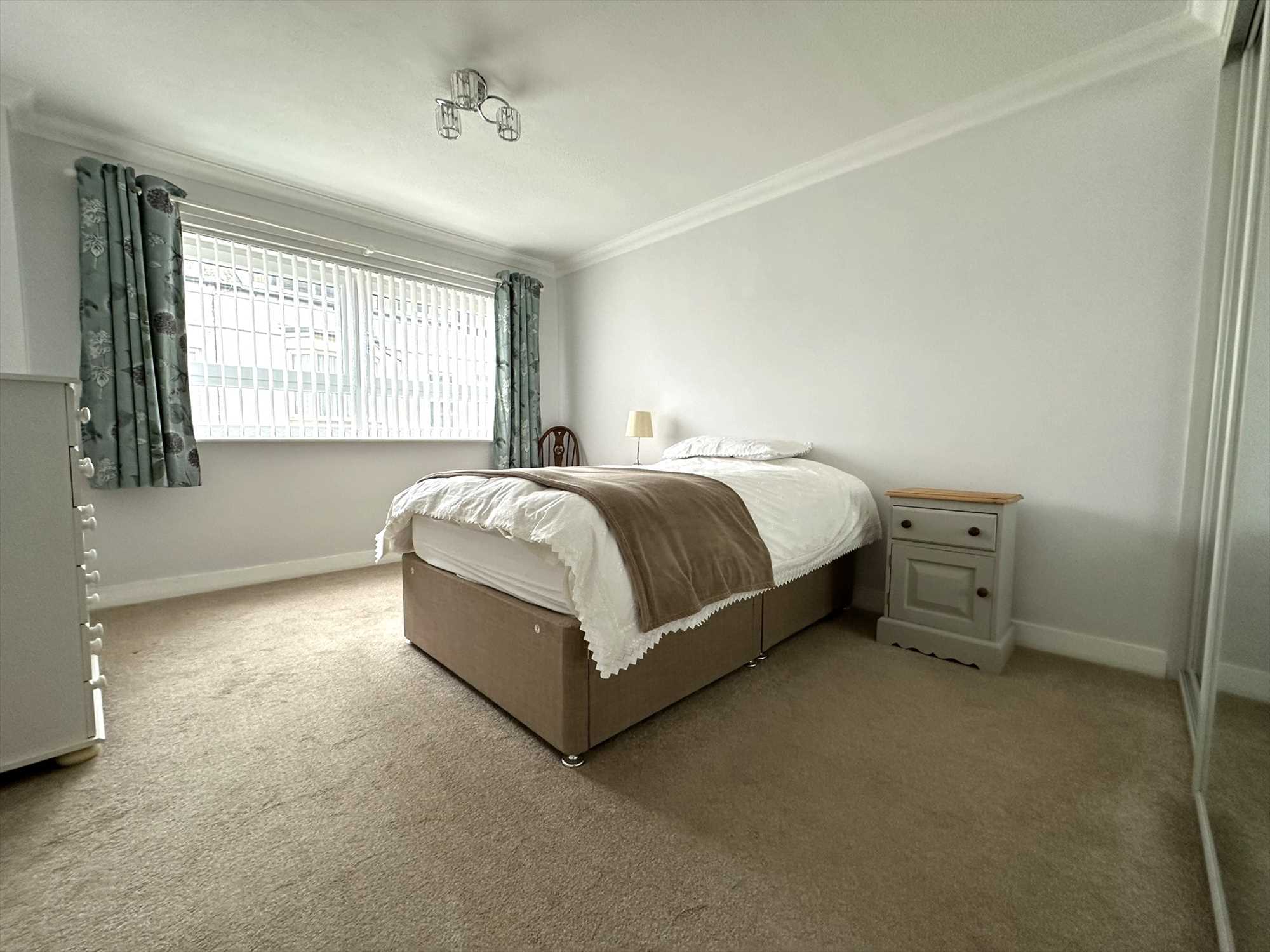 Melville Court, South Crescent Road, Filey - Picture 8