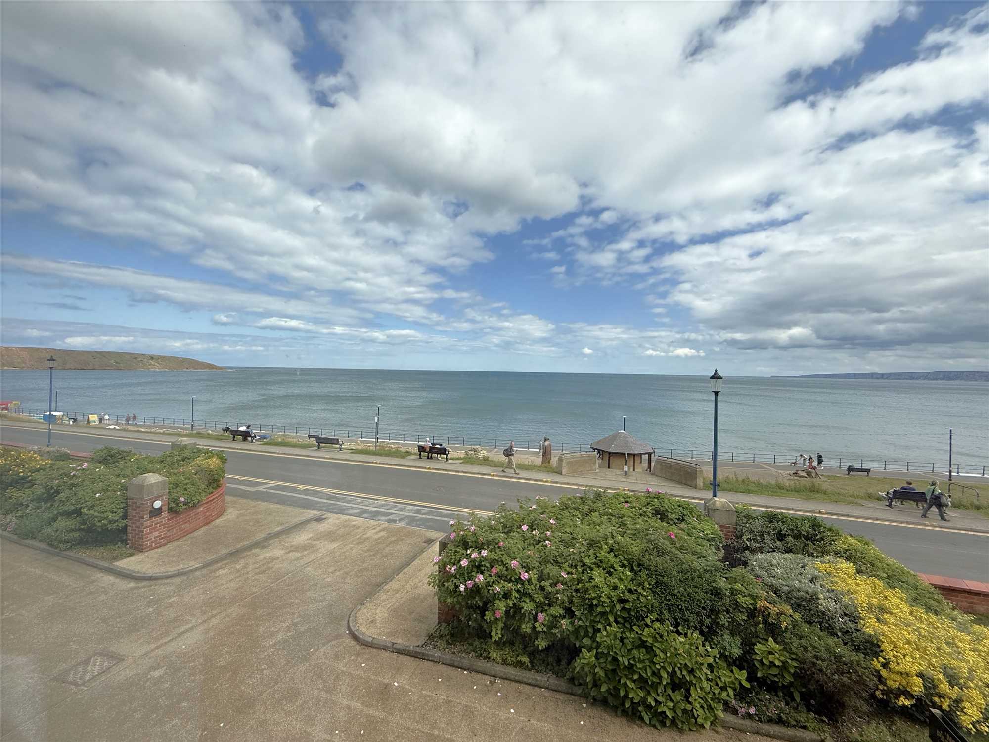 Deepdene, The Beach, Filey - Picture 13