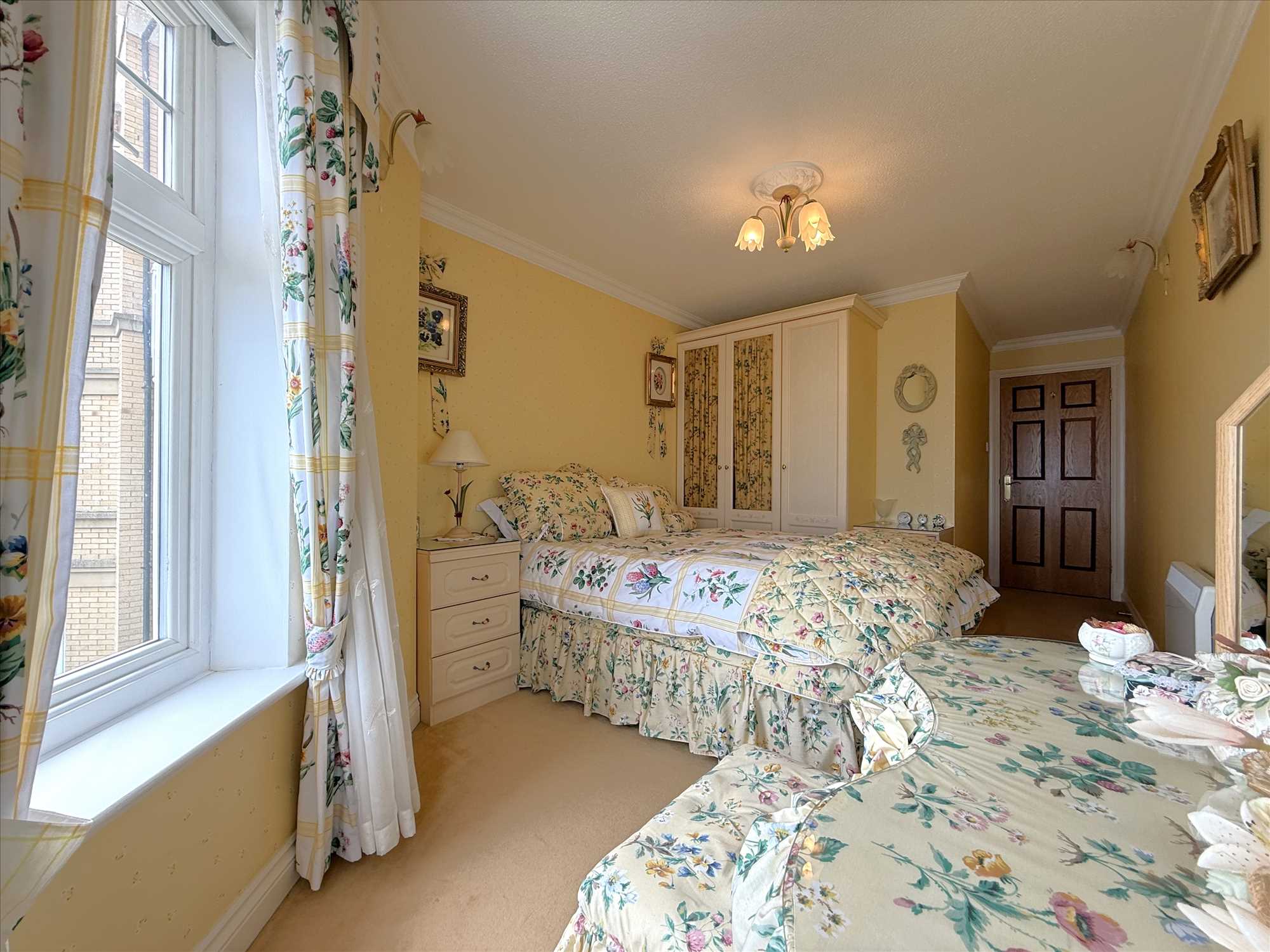 Deepdene, The Beach, Filey - Picture 14