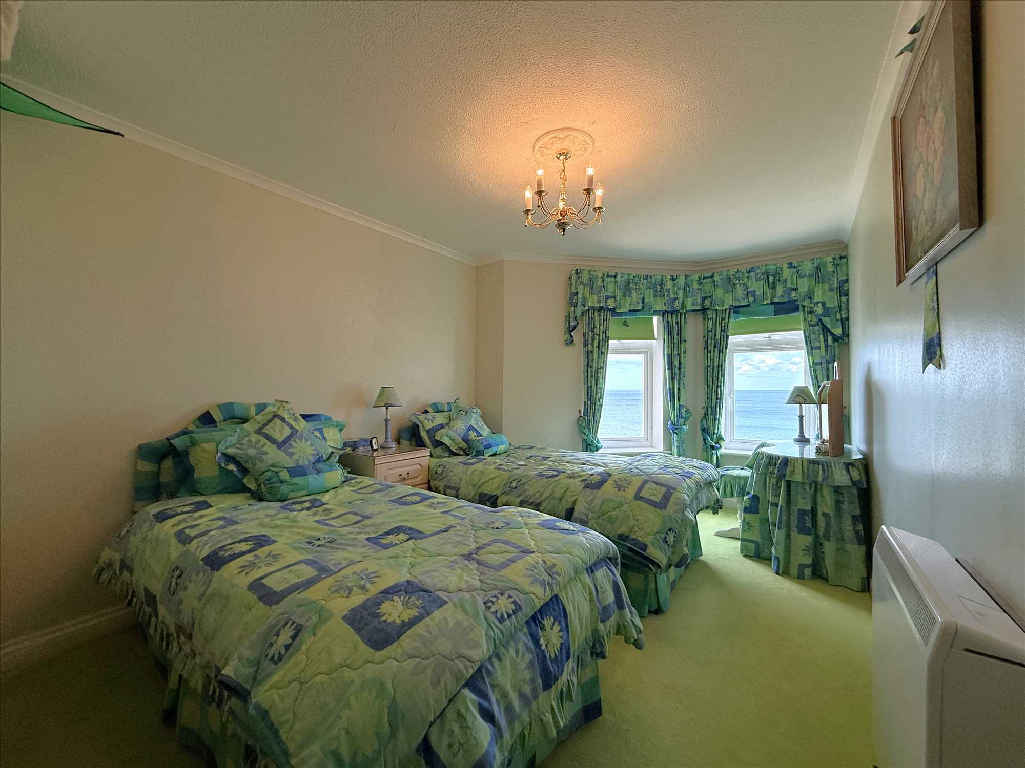 Deepdene, The Beach, Filey - Picture 15