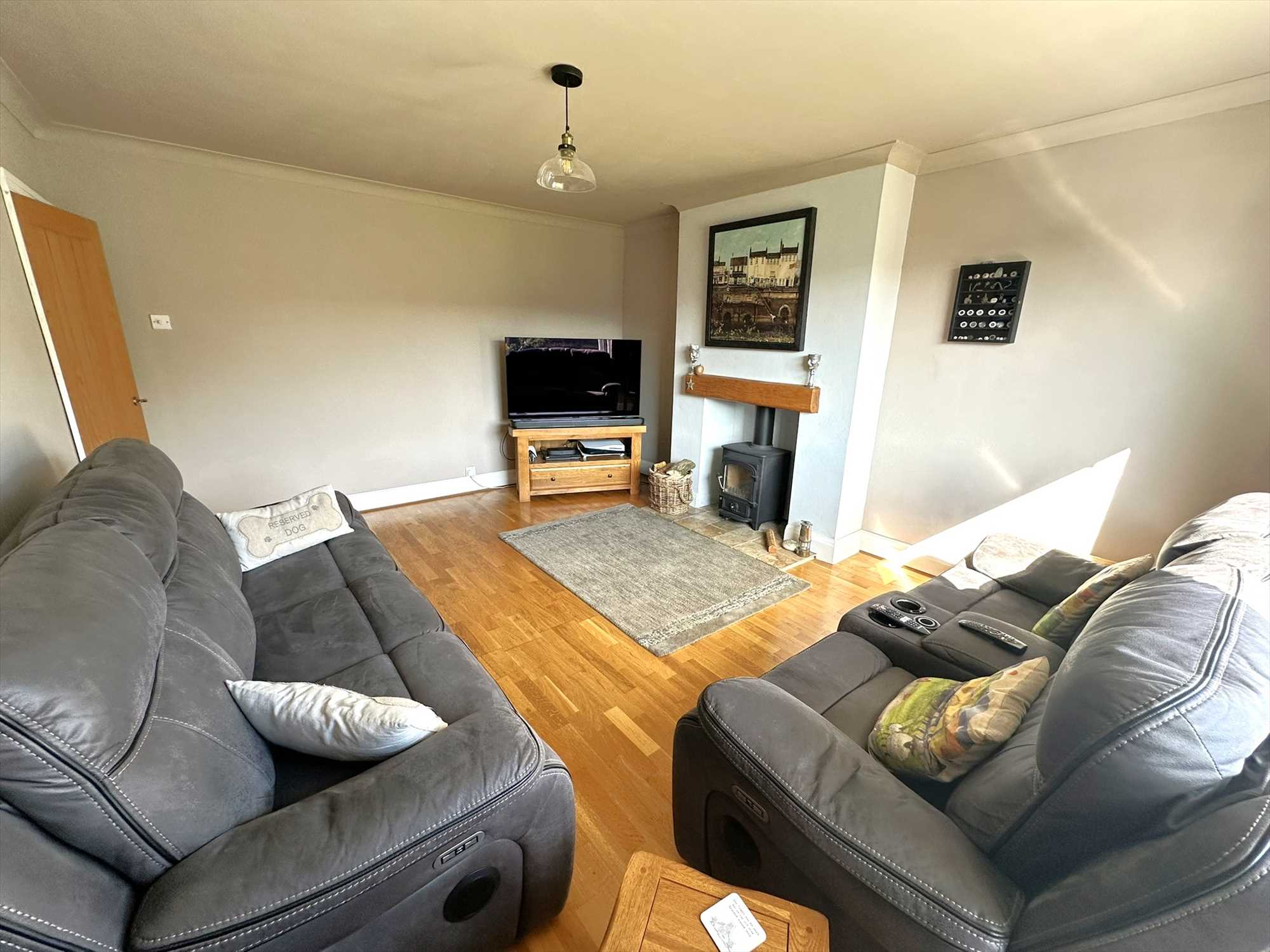 Lodge Gardens, Gristhorpe - Picture 3