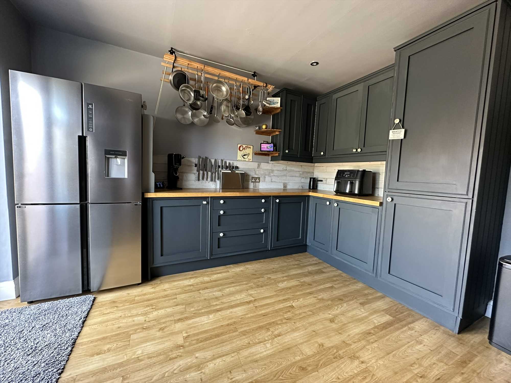 Lodge Gardens, Gristhorpe - Picture 10