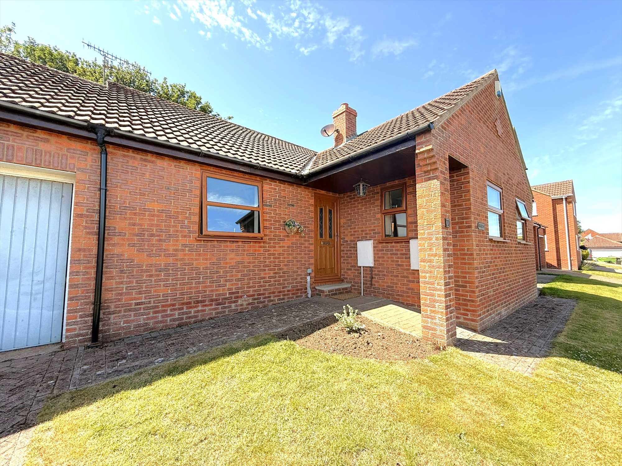 Olivers Close, Hunmanby - Picture 2