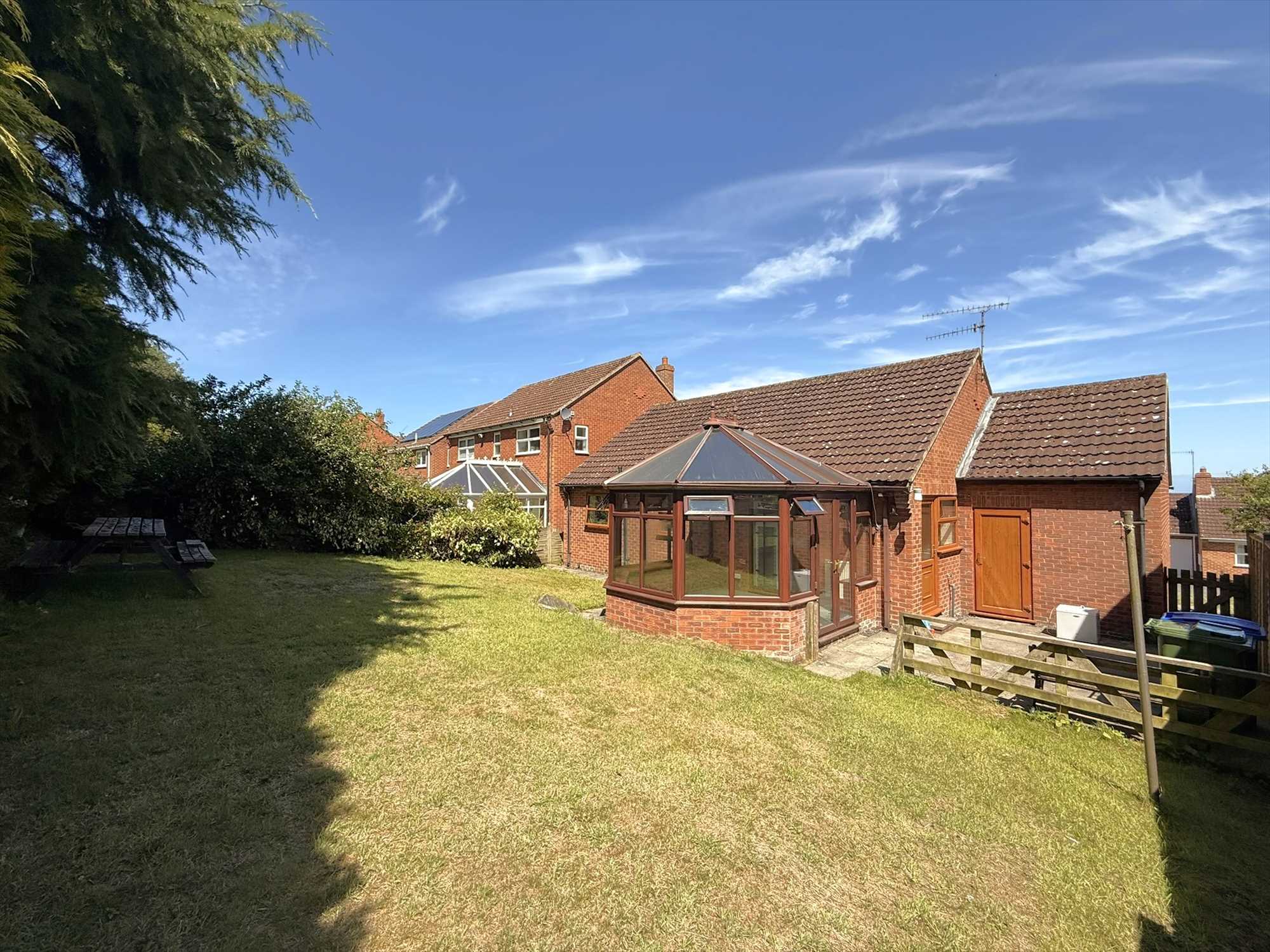Olivers Close, Hunmanby - Picture 18