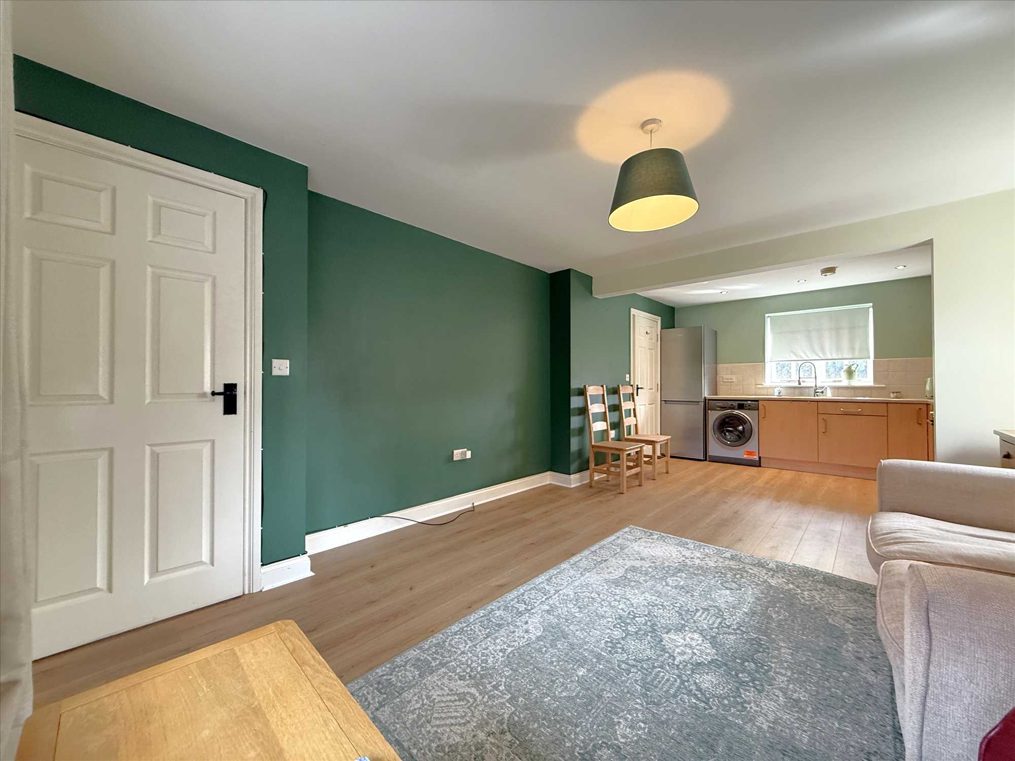Manor Rise, Main Street, Foxholes - Picture 9