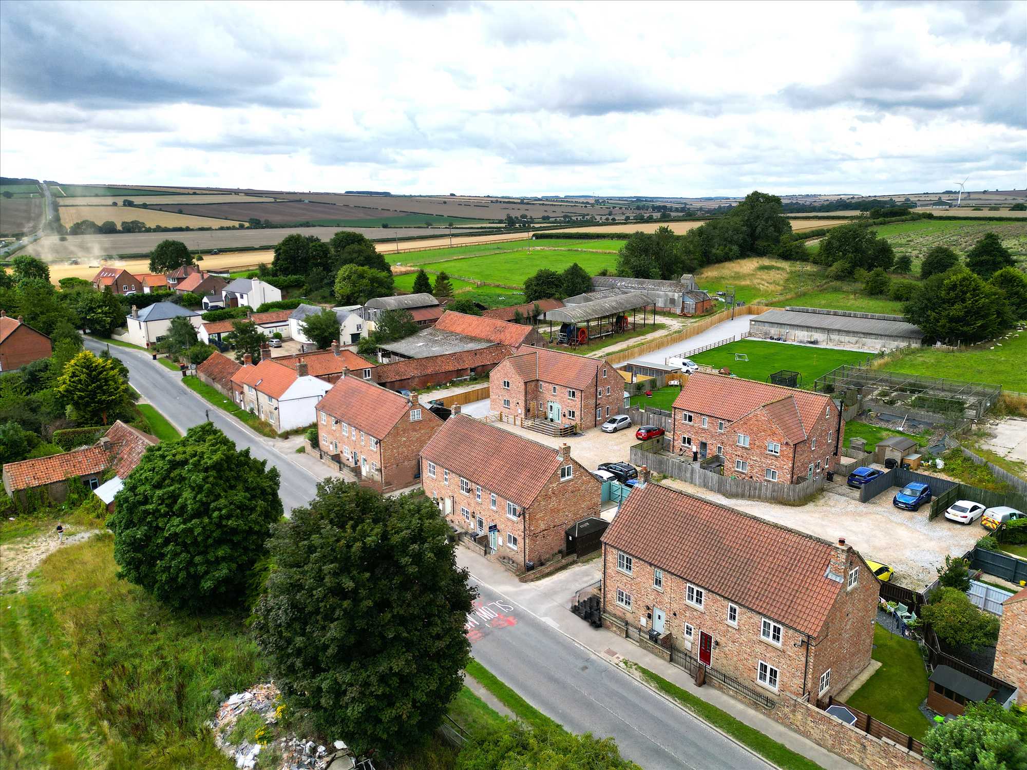 Manor Rise, Main Street, Foxholes - Picture 20