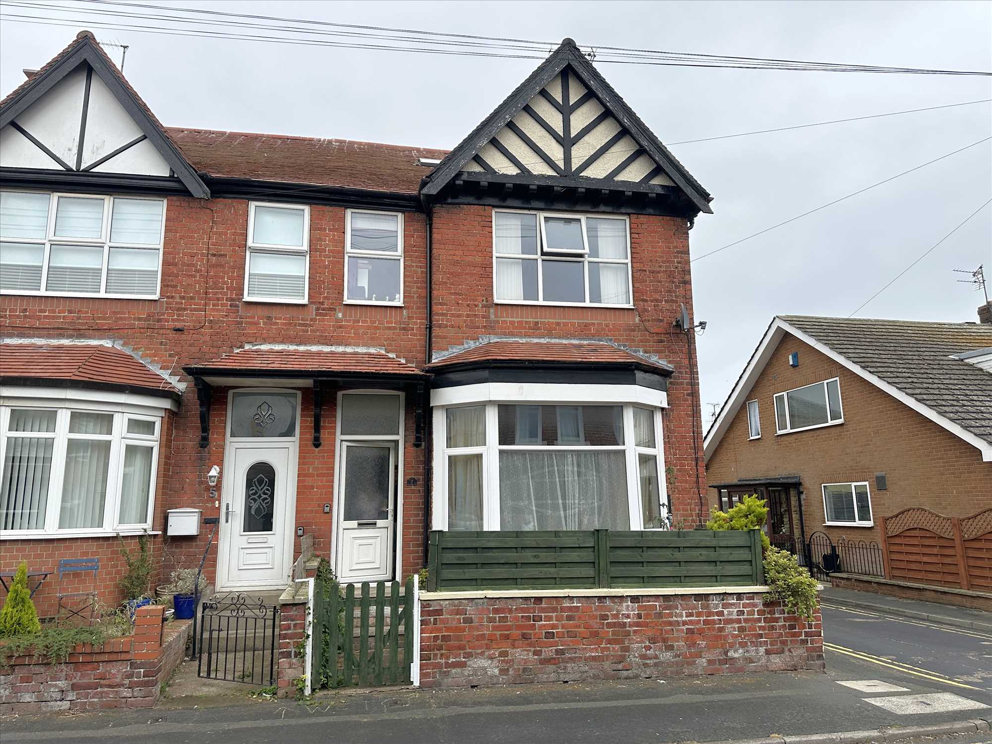 Cromwell Avenue, Filey - Picture 1