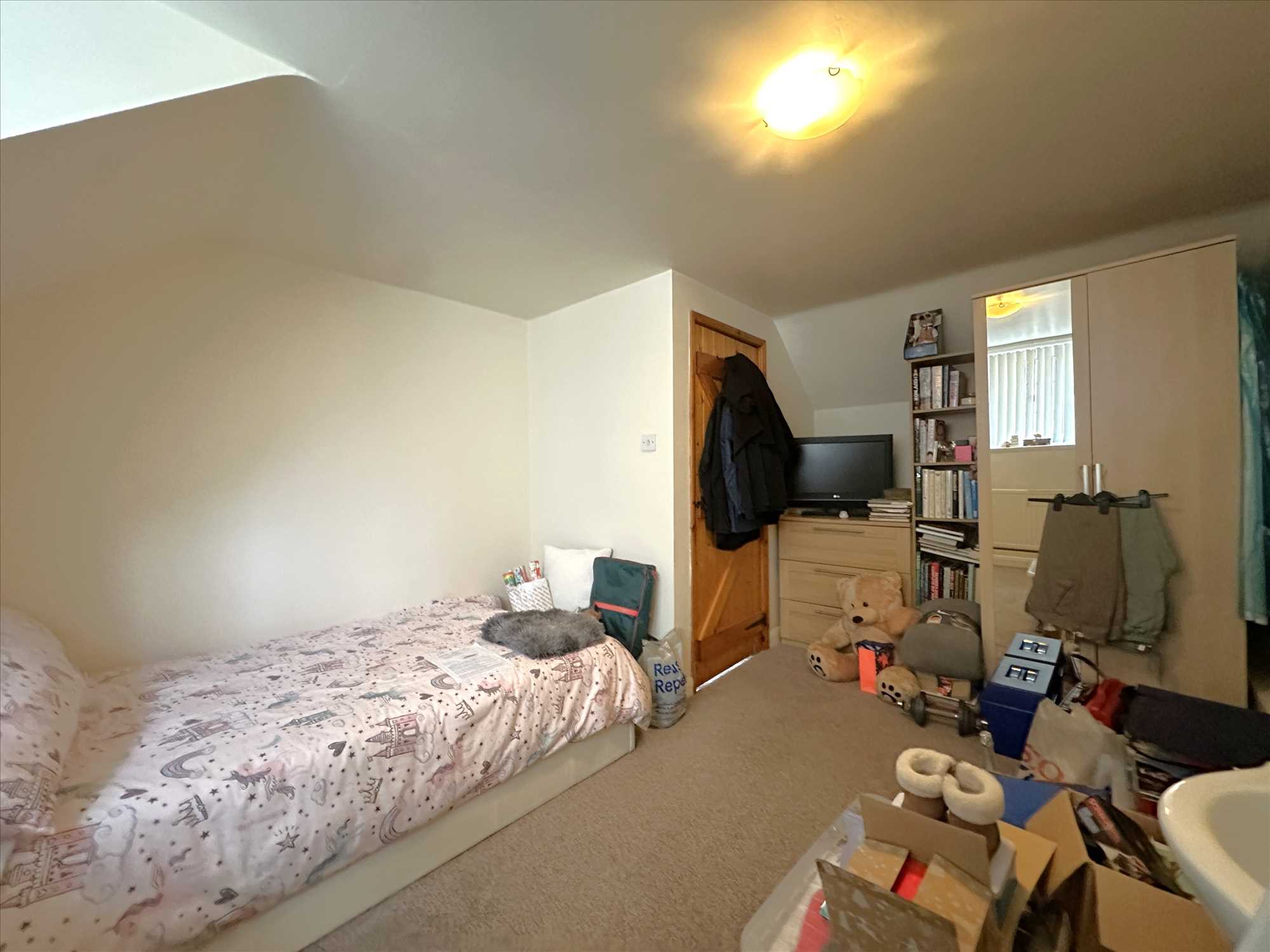 Reynolds Street, Filey - Picture 12