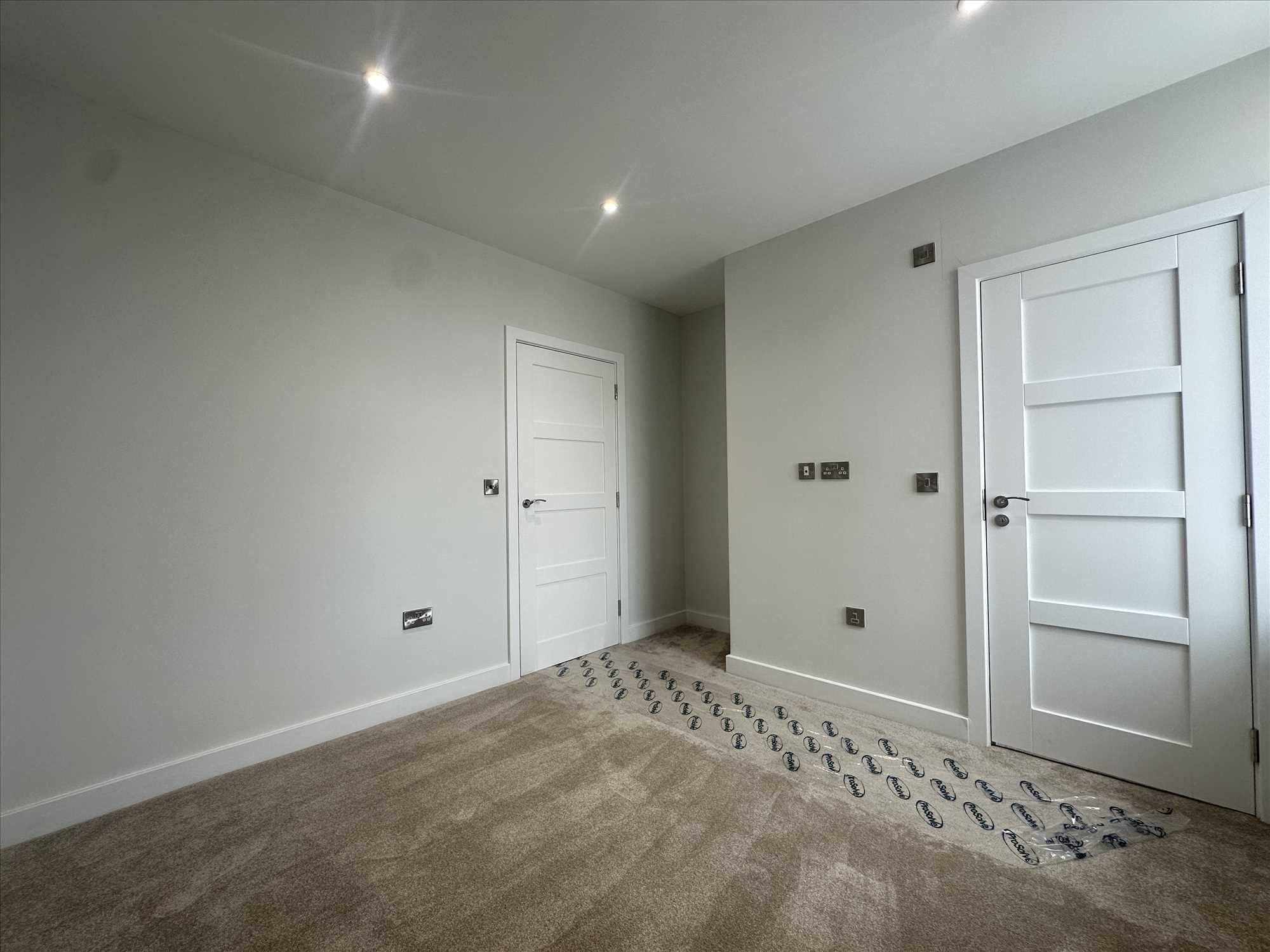 First Floor, Endsleigh Convent, South Crescent Road, Filey - Picture 9