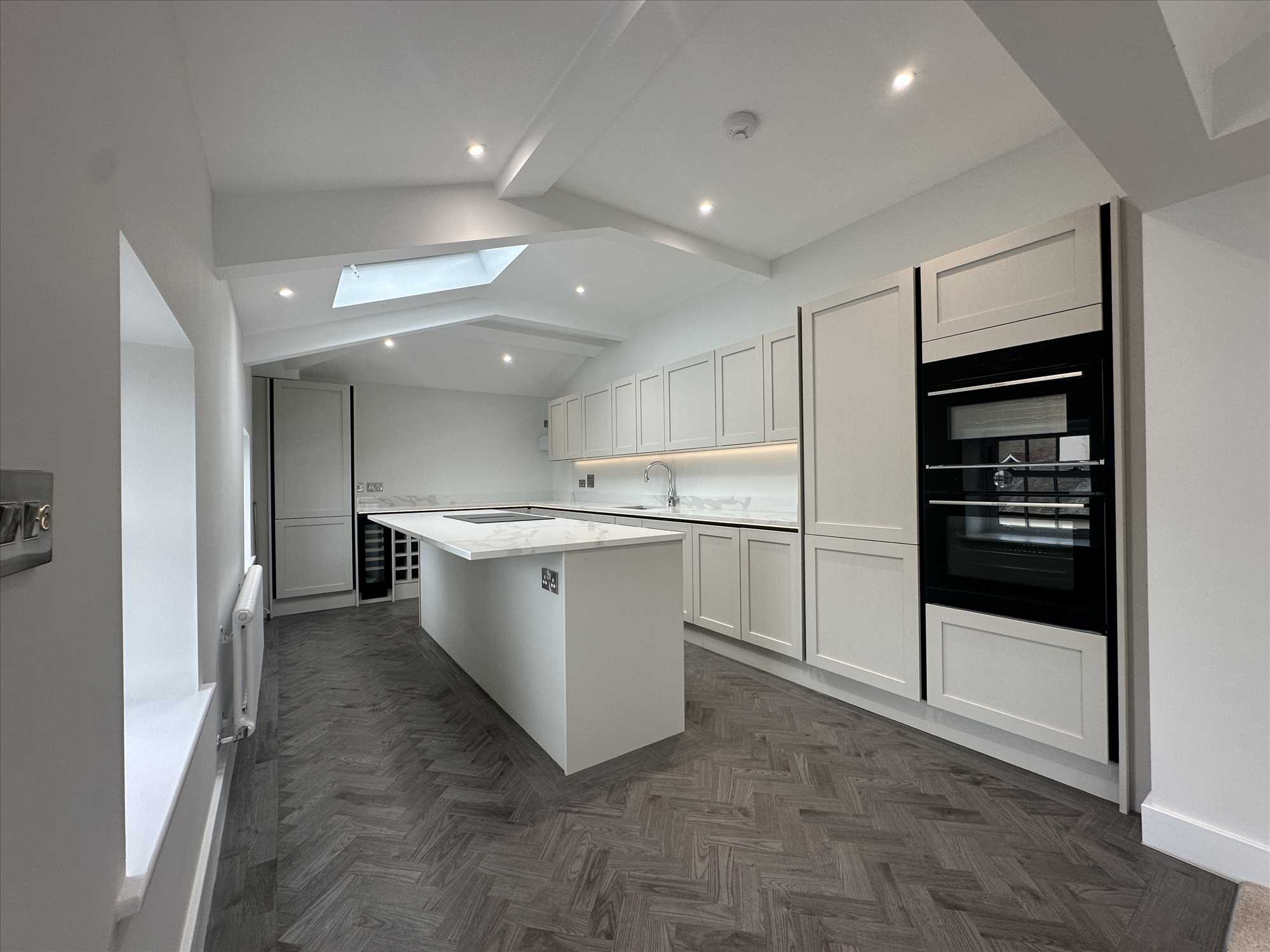 Penthouse, Endsleigh Convent, South Crescent Road, Filey - Picture 5