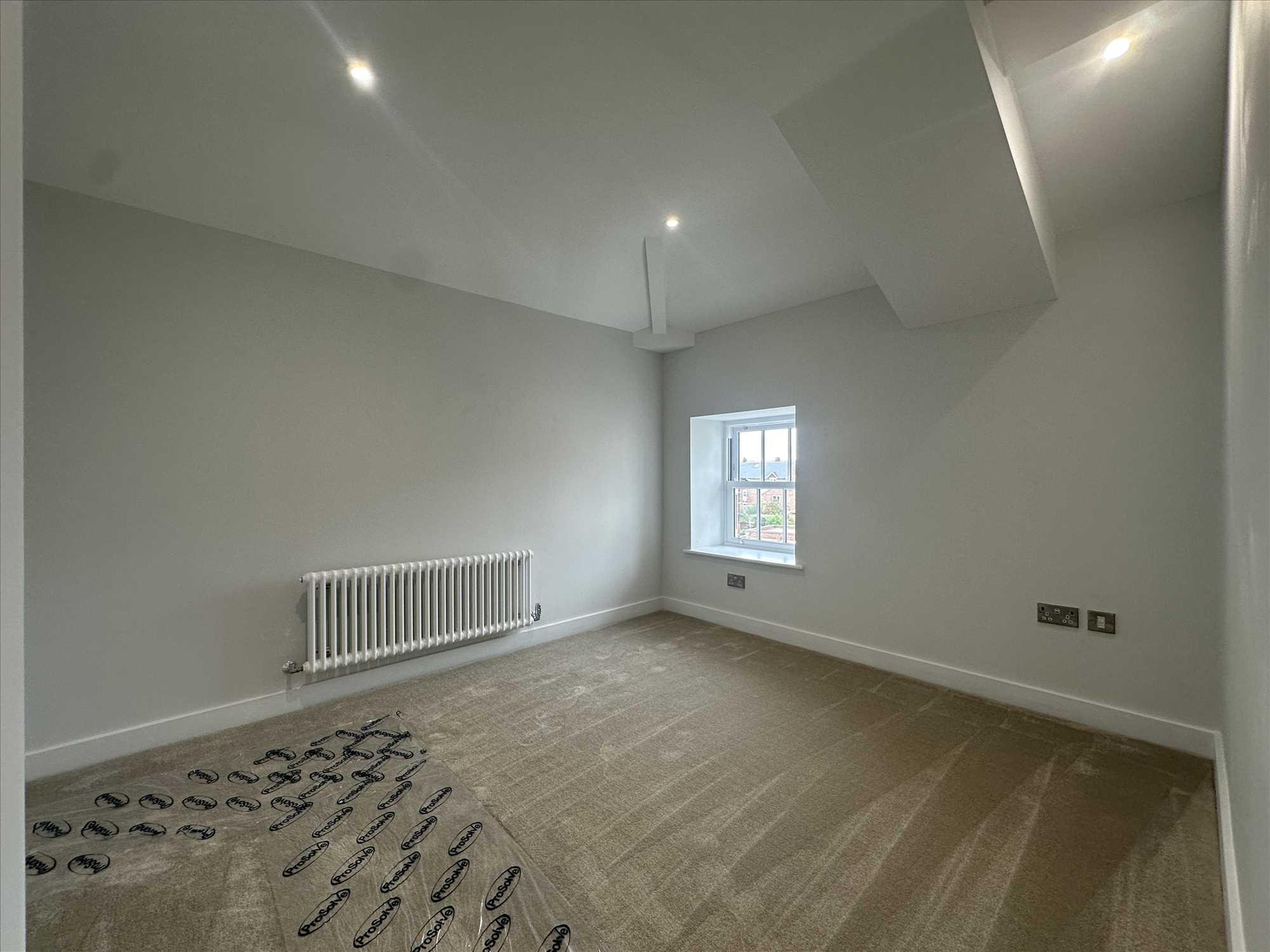 Penthouse, Endsleigh Convent, South Crescent Road, Filey - Picture 12