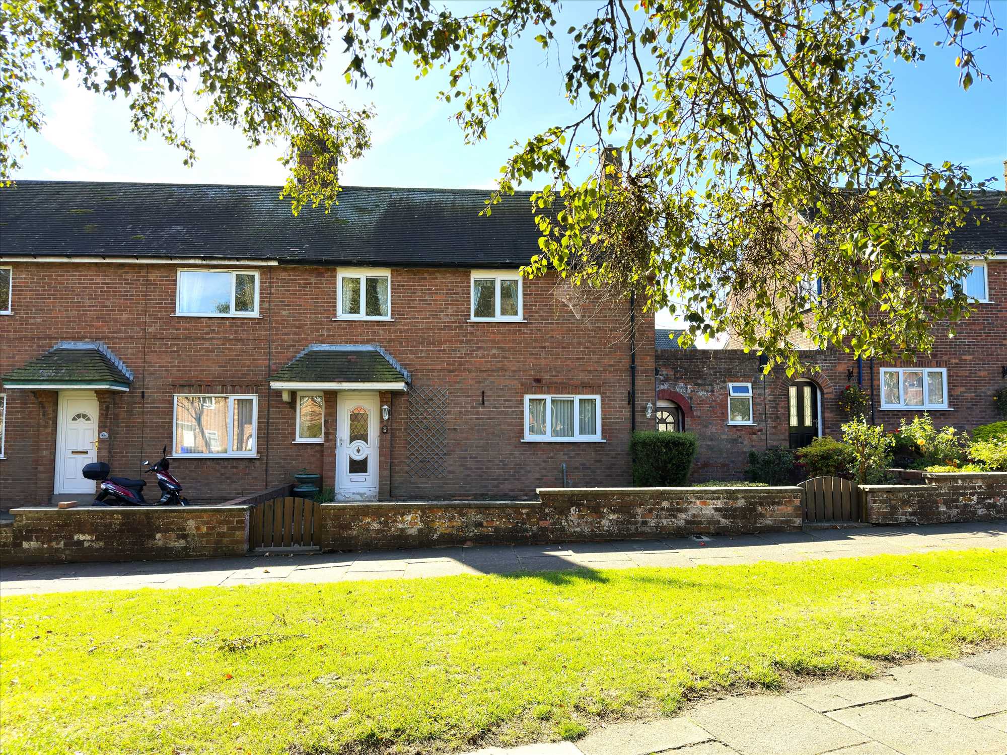 Grange Avenue, Filey - Picture 2